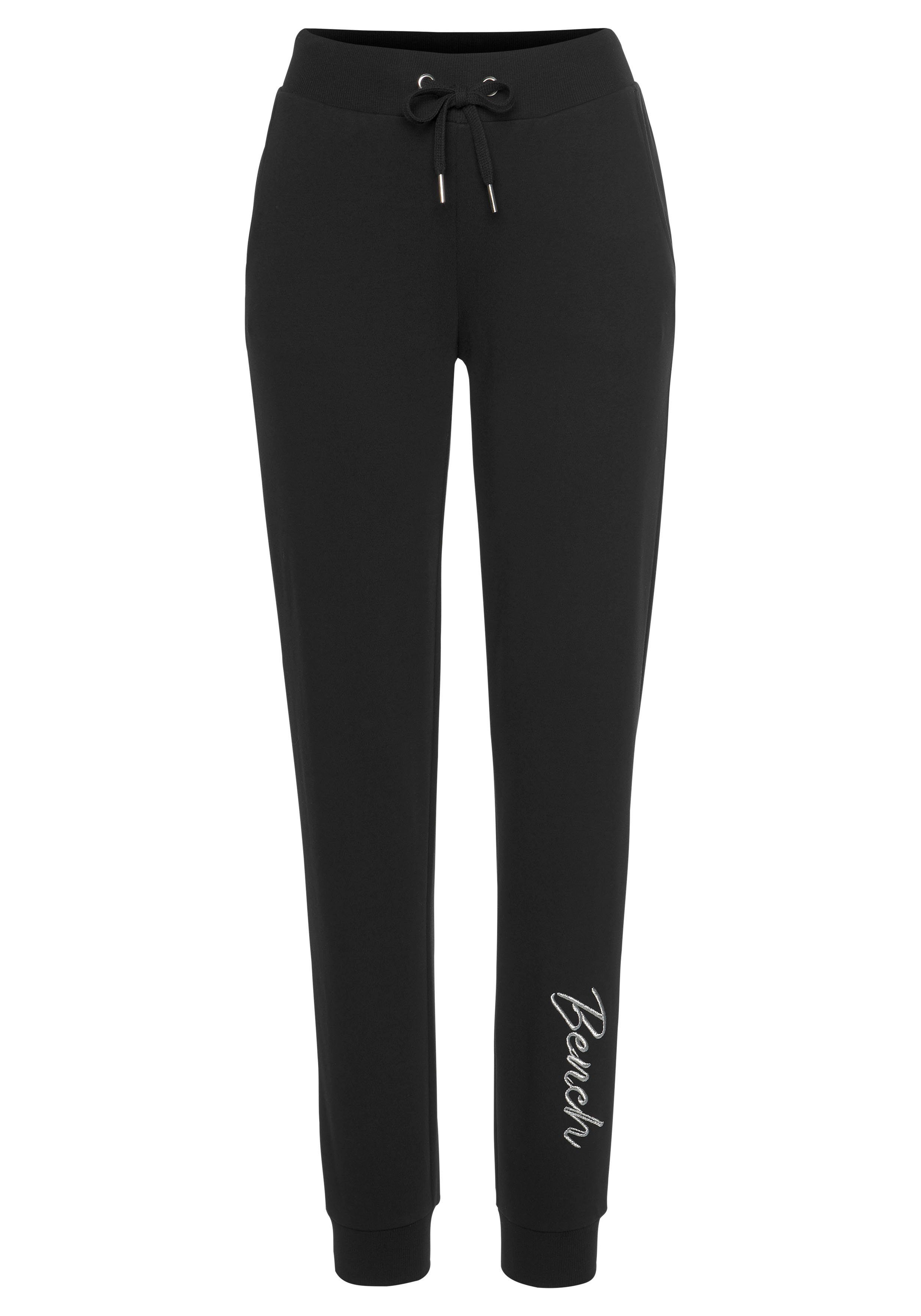 Bench. Loungewear Relaxbroek met glanzende logo-borduurwerk, loungepak