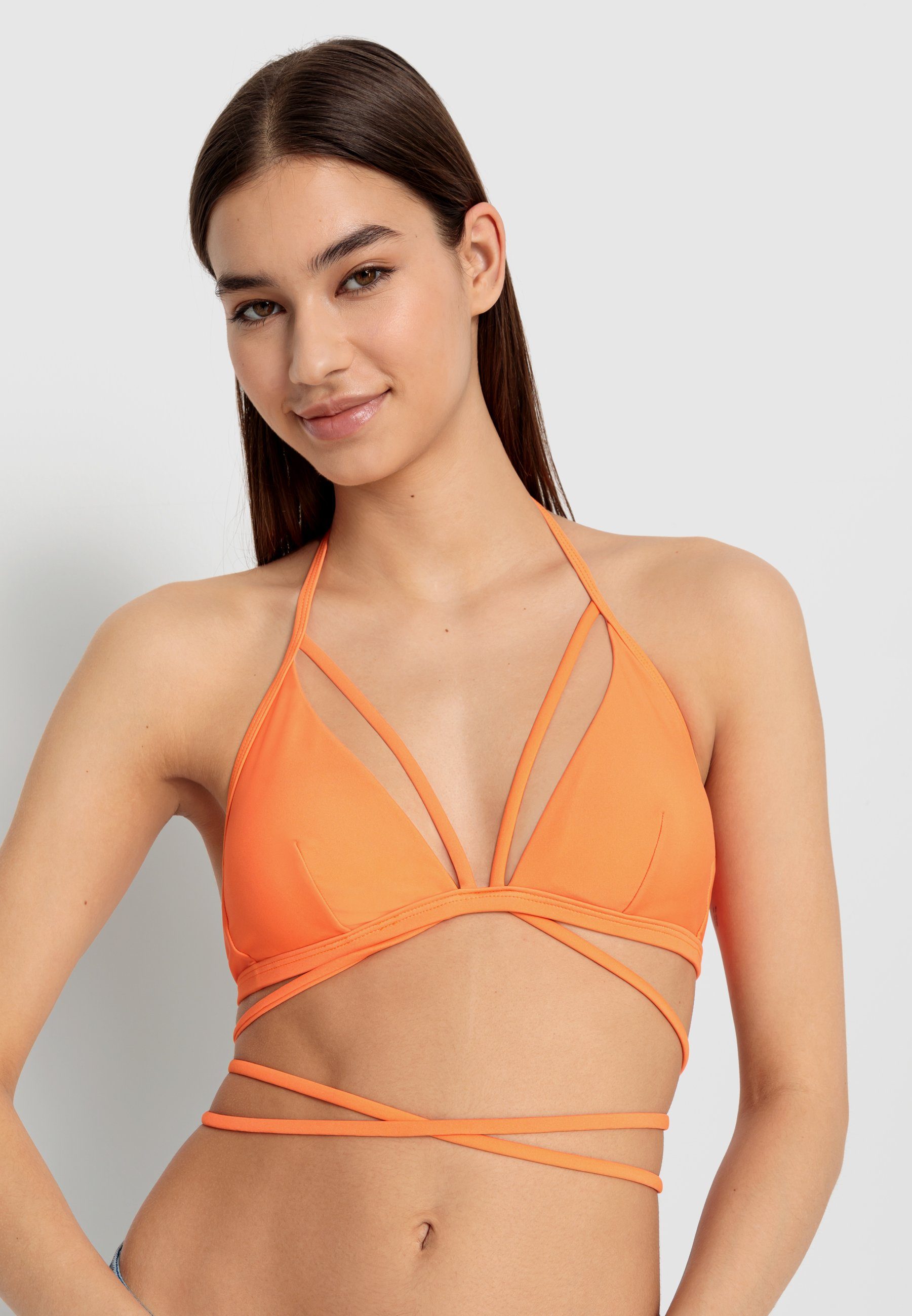 LSCN by LASCANA Triangel-bikinitop GINA met lange bindband