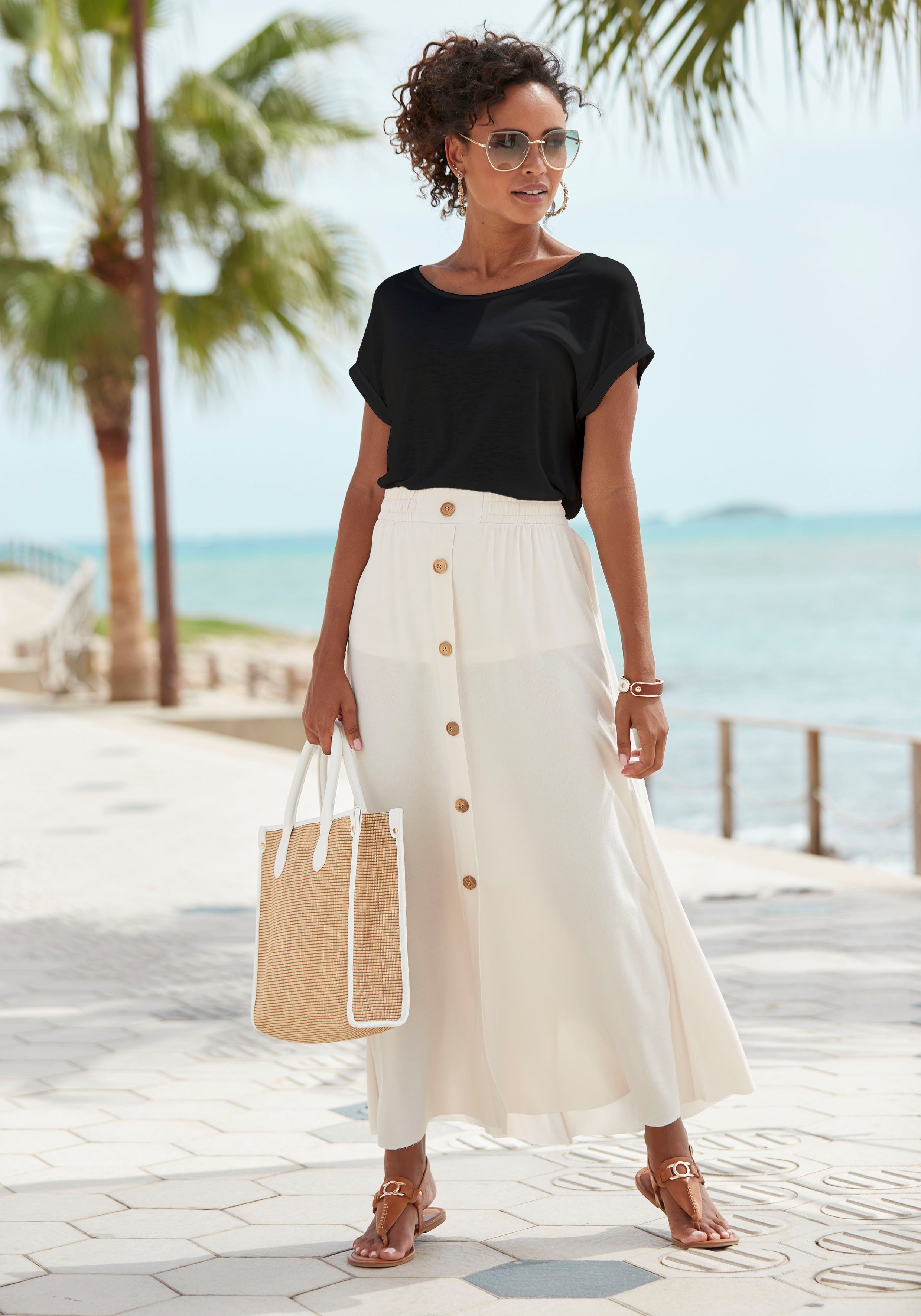 Lascana Shirt met korte mouwen met ronde halslijn, jersey stof, mouwomslag, basic
