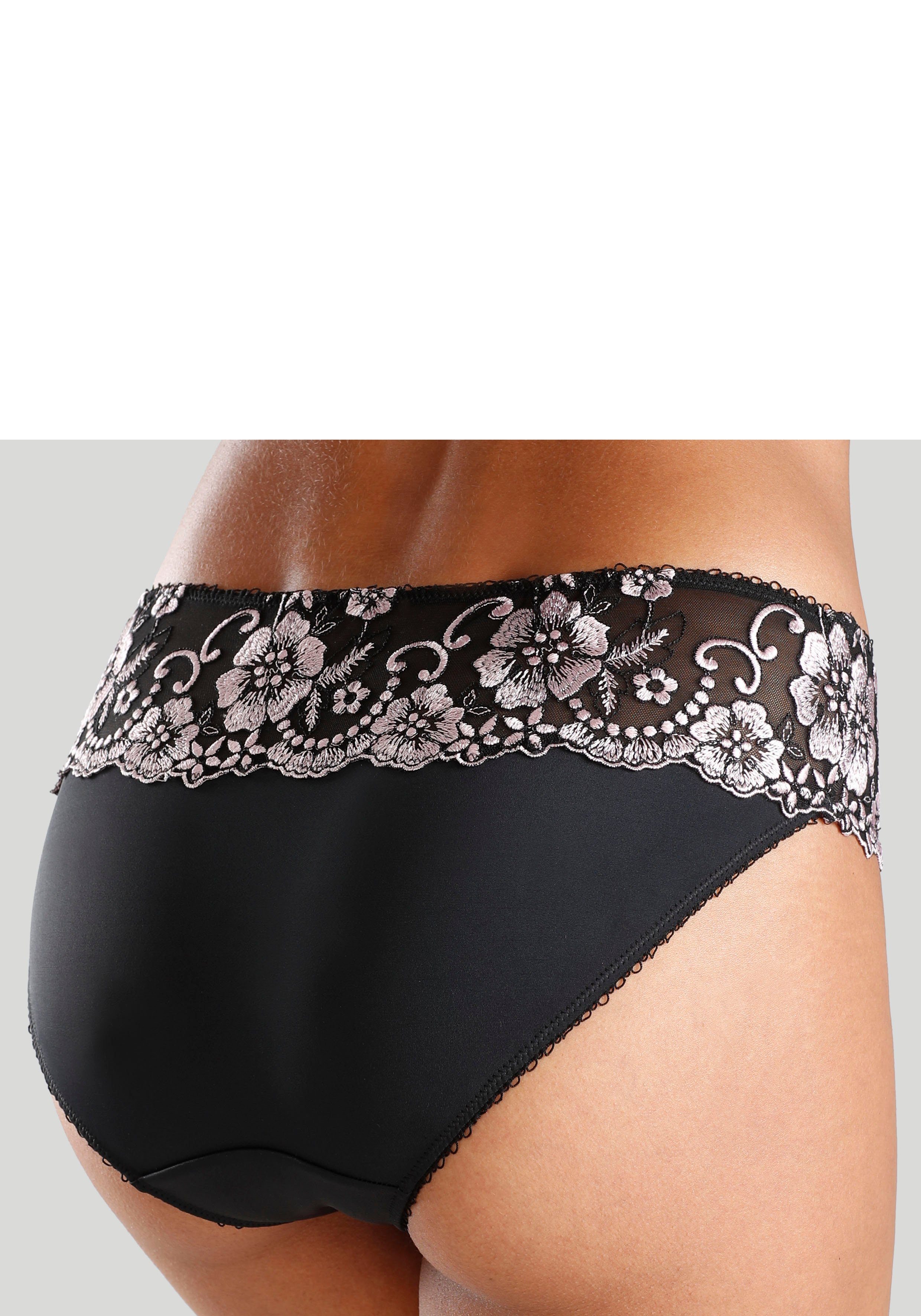 Lascana Bikinibroekje WANDA met borduurkant in bloemetjes-look