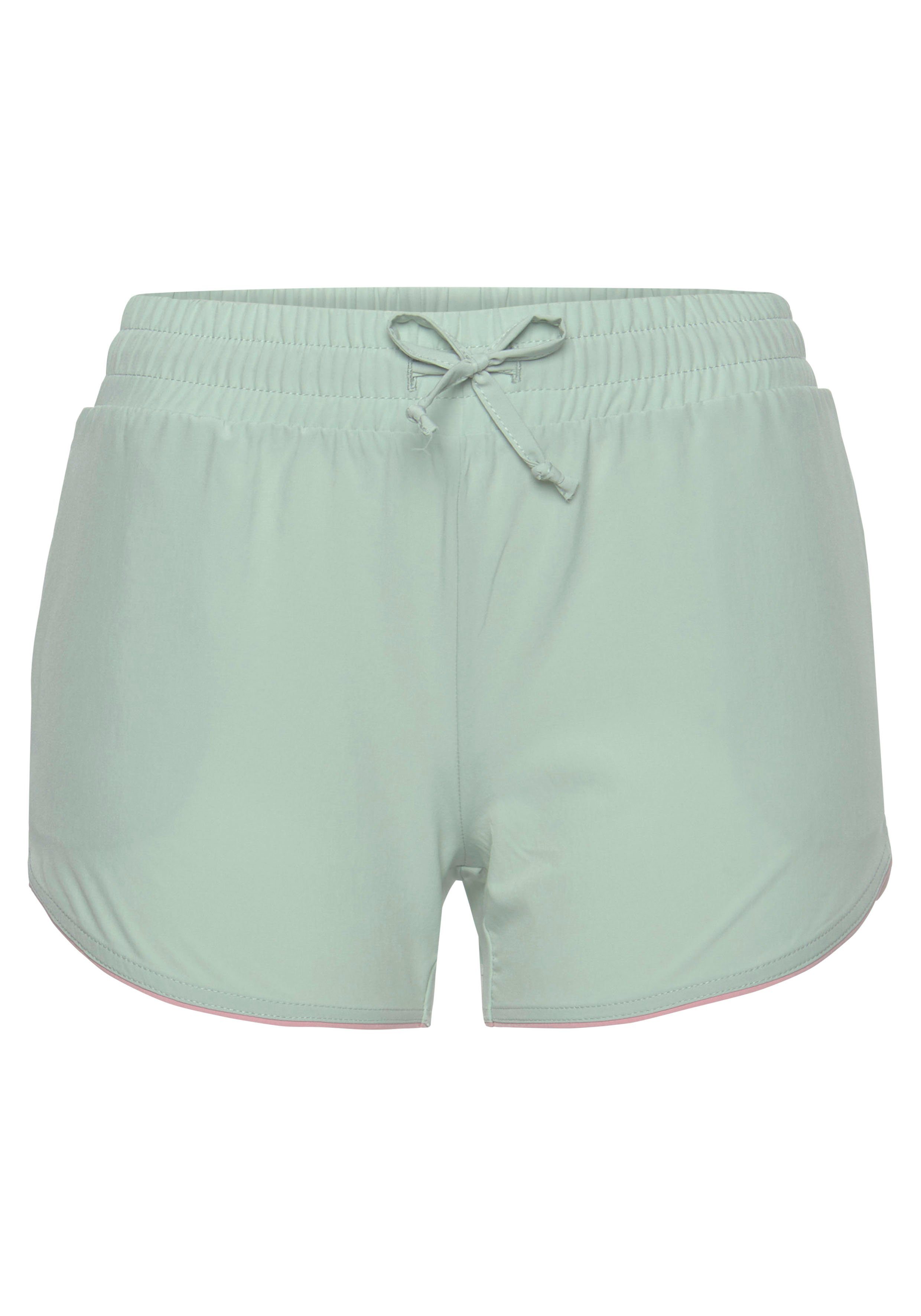 active by Lascana Short met ritszakken