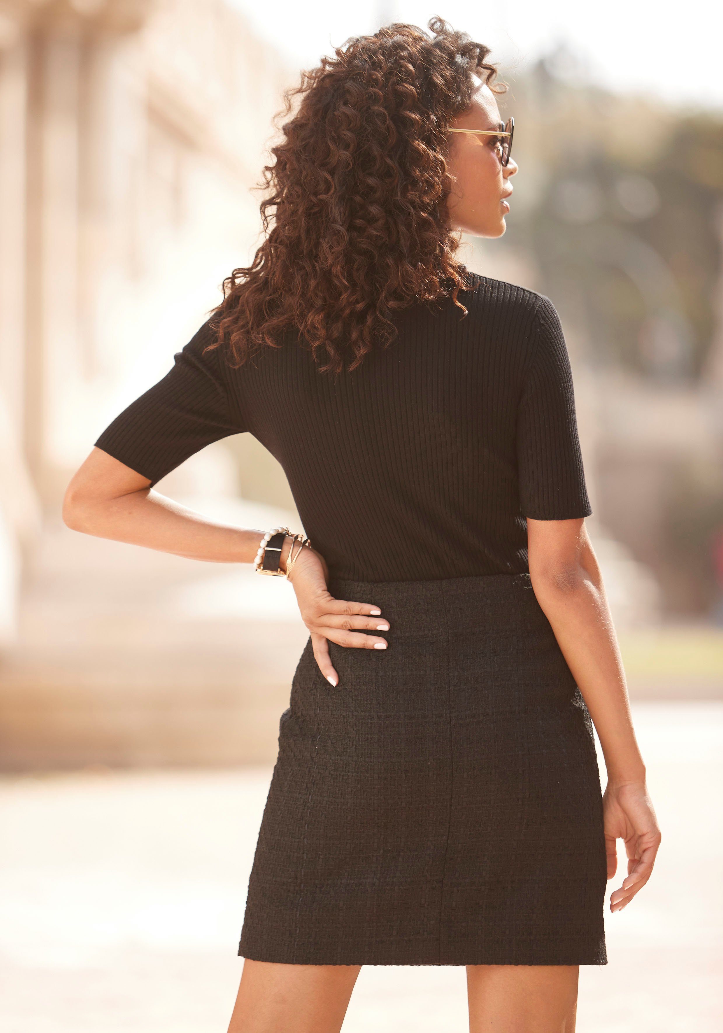 Lascana Minirok in bouclé-look, ruitpatroon, casual-chic, elegant