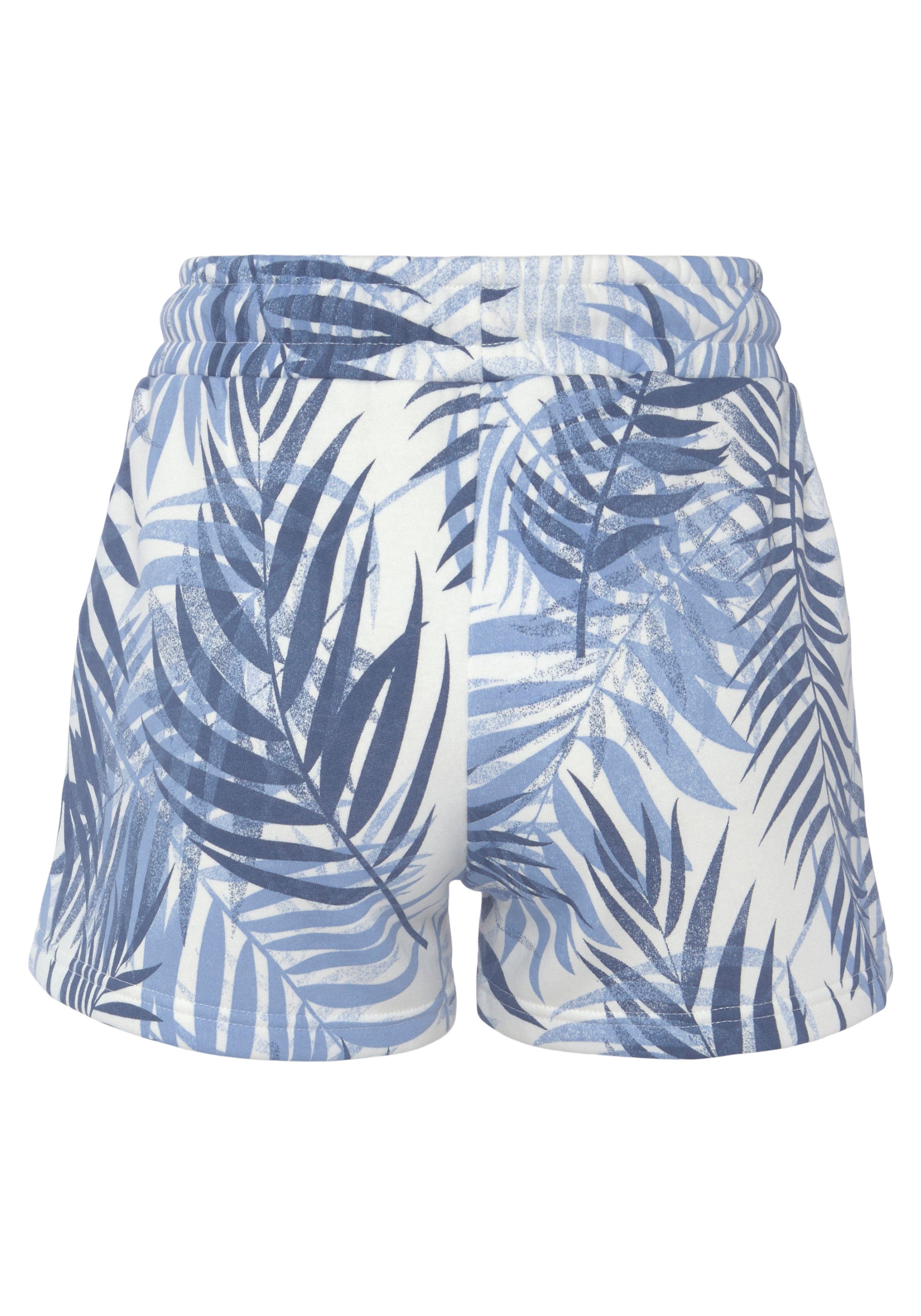 Lascana Sweatshort -lounge shorts Loungebroek met mooie allover-bladerenprint, loungewear (1-delig)