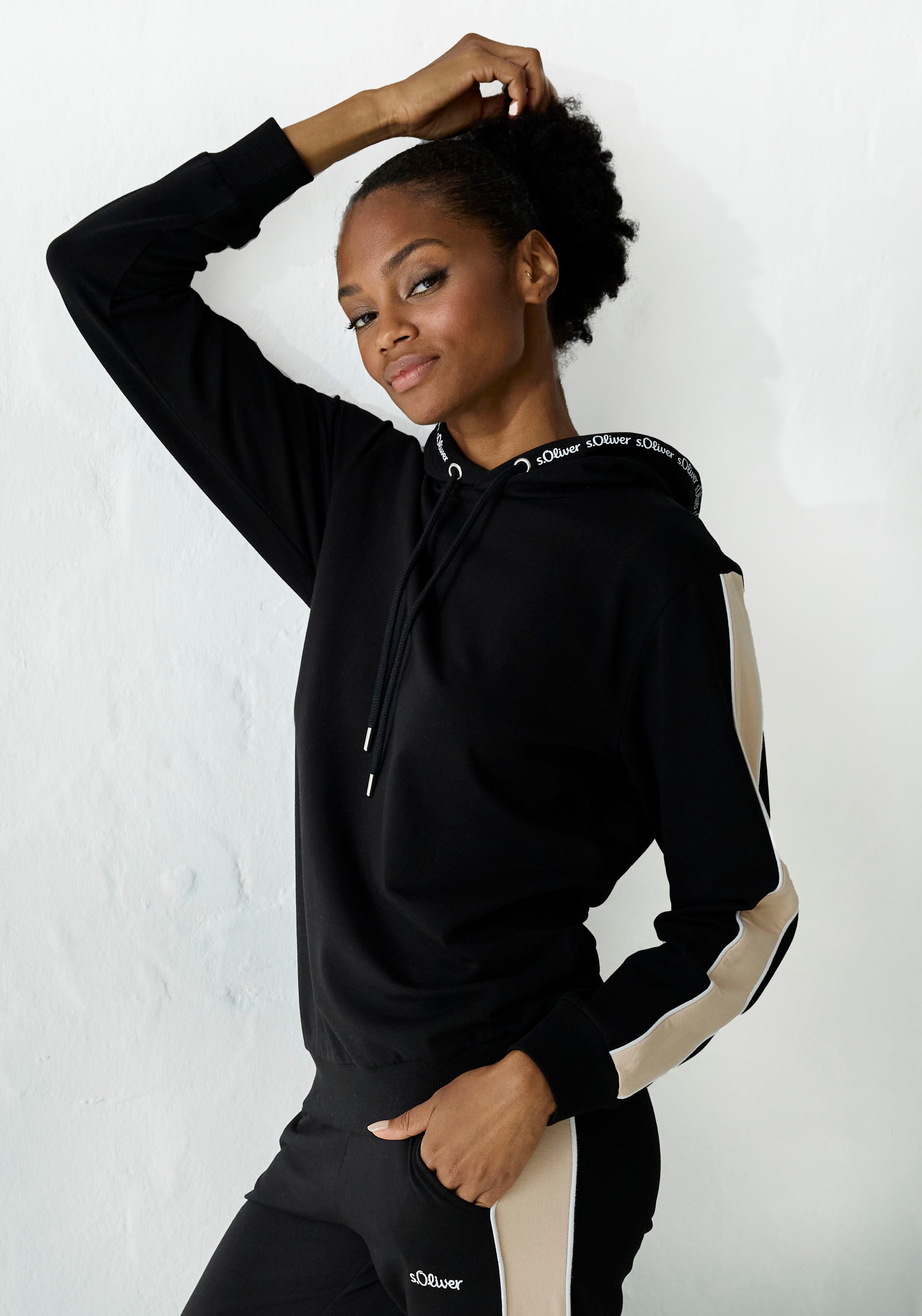 s.Oliver RED LABEL Beachwear Hoodie met contrasterende accenten, loungewear (1-delig)