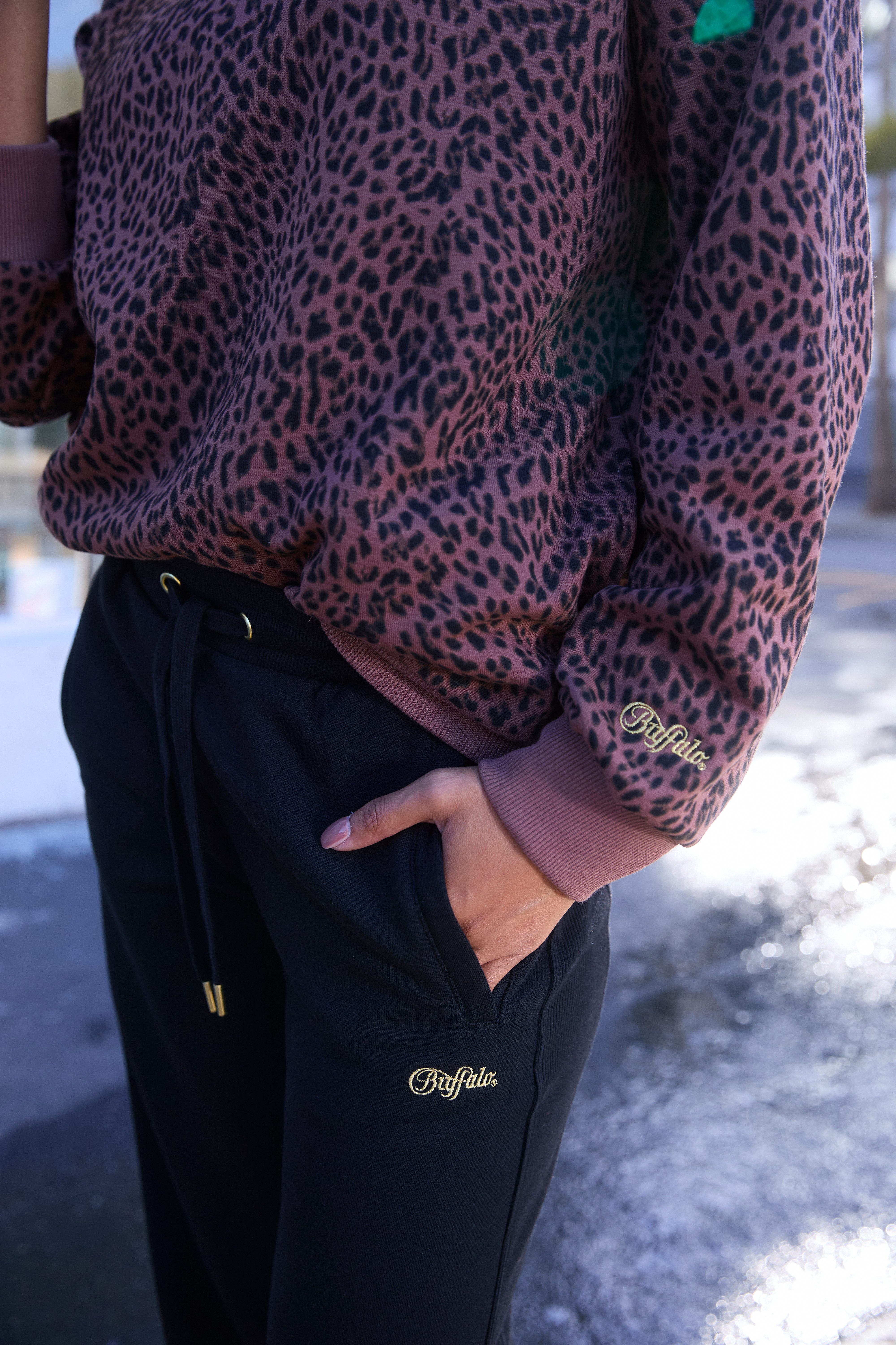 Buffalo Sweatbroek met luxueus logoborduursel