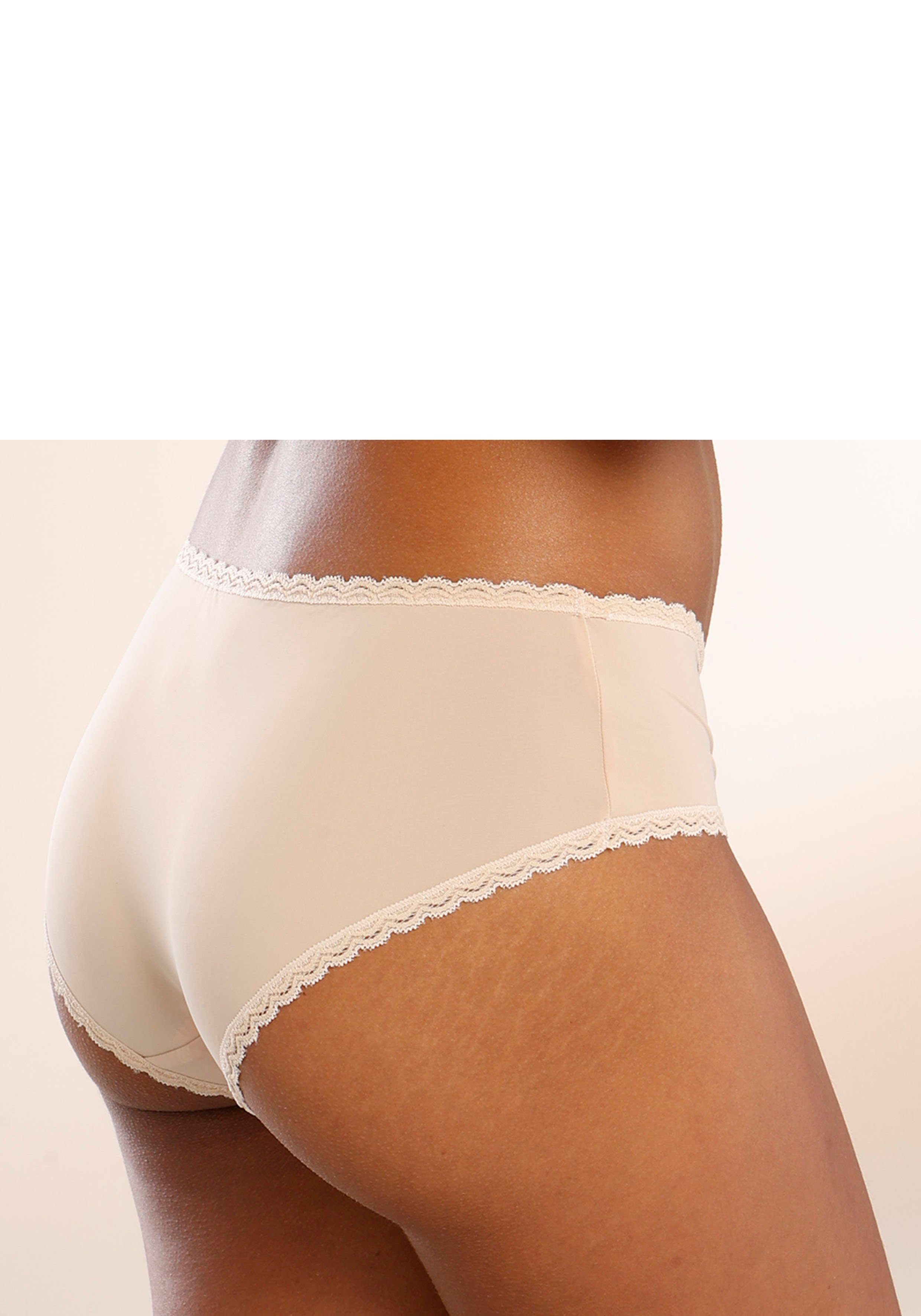 s.Oliver RED LABEL Beachwear Hipster Camille met fijne kanten rand