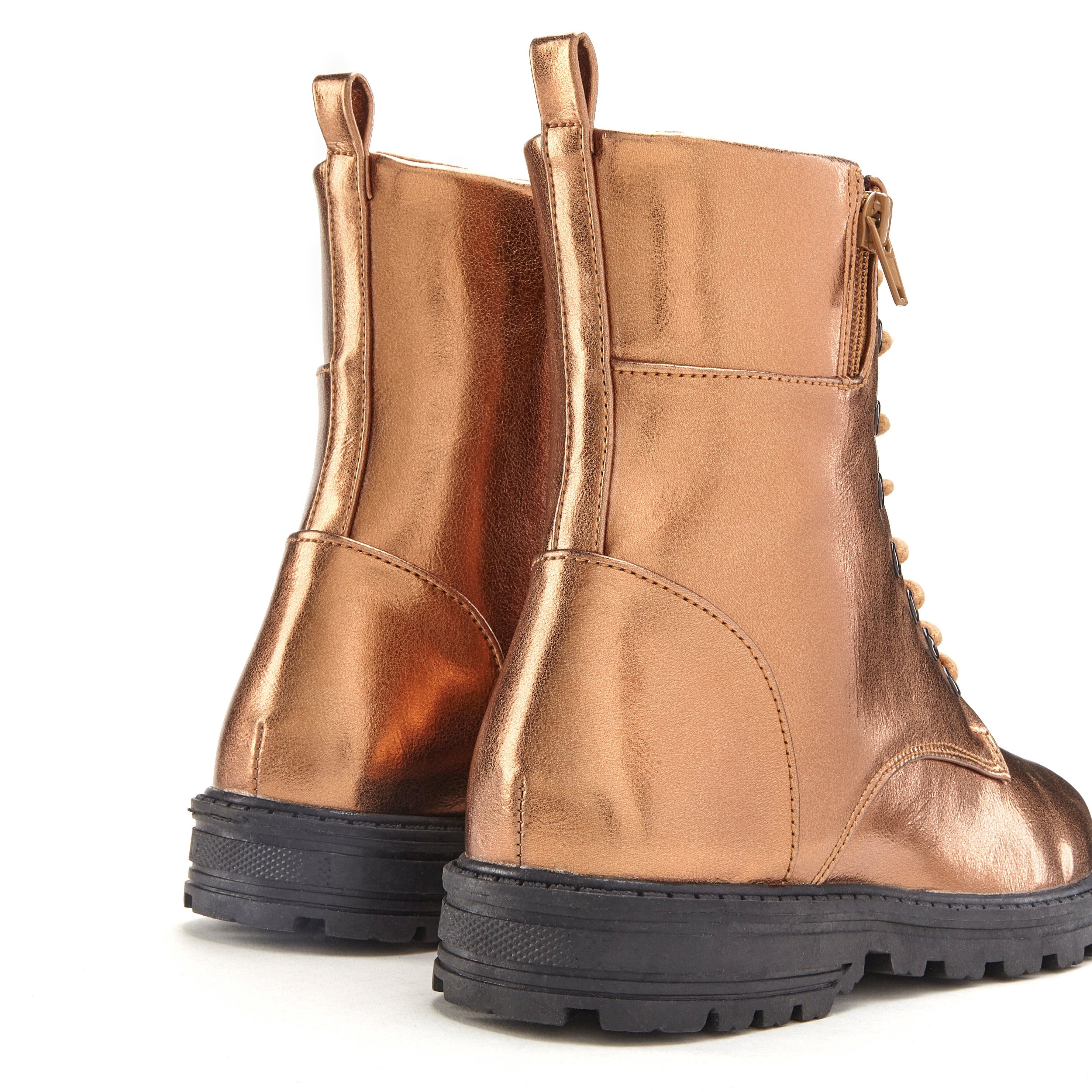 Lascana Laarsjes in de trendy metallic look, laarzen, laarzen vegan