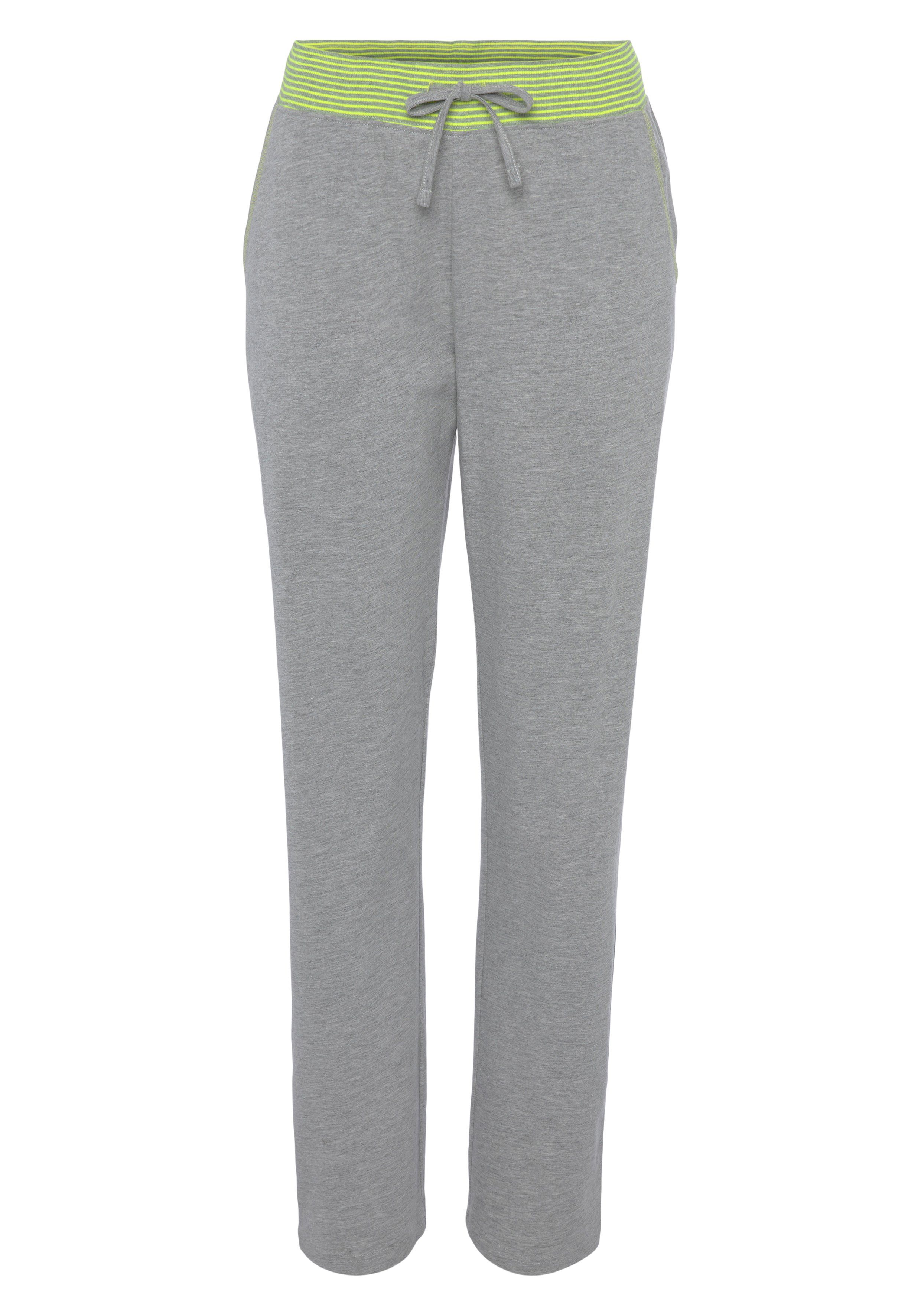 Vivance Dreams Pyjama met decoratieve flatlock-naden in neonkleuren (2-delig)