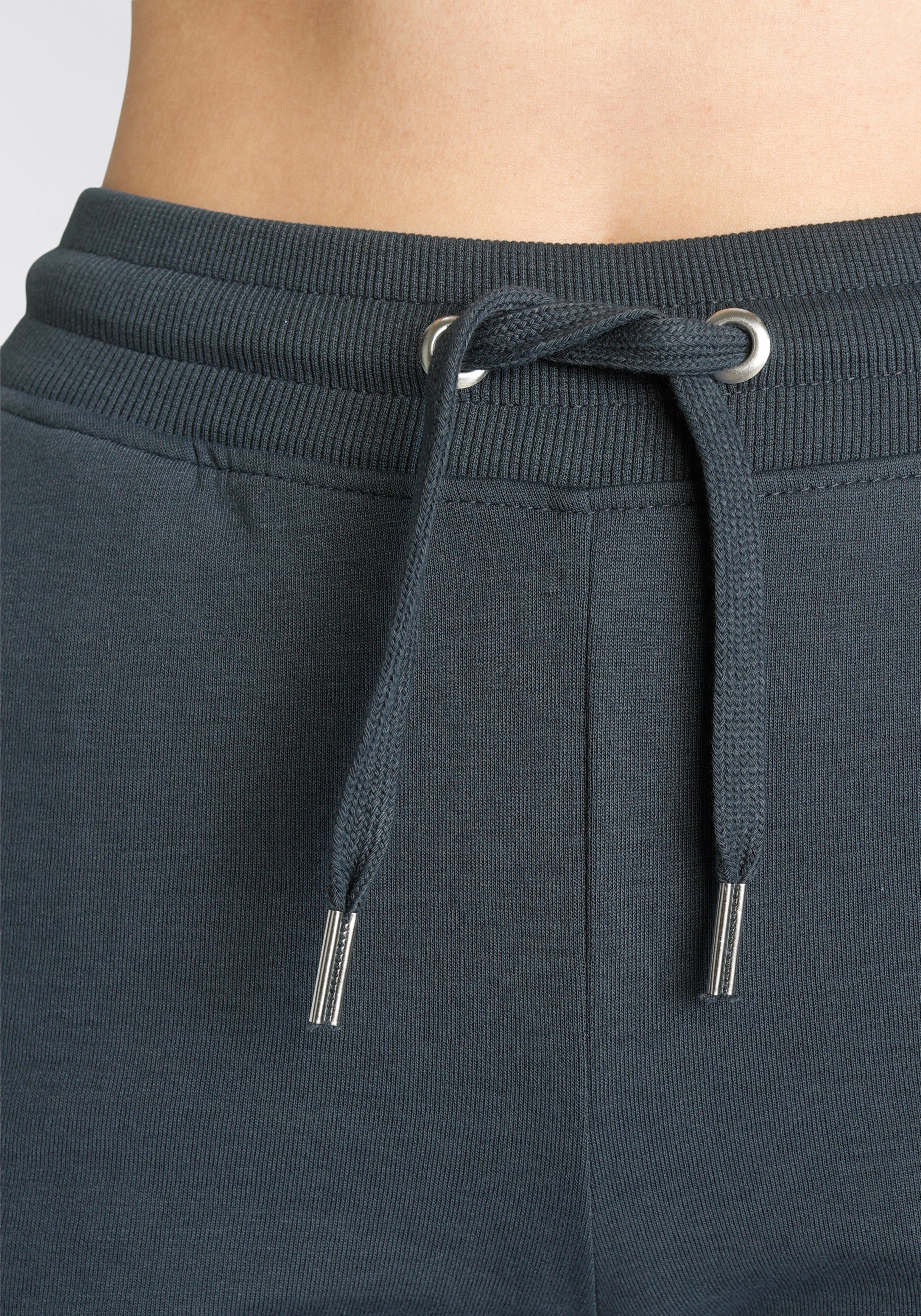 H.I.S Short met wit paspel opzij
