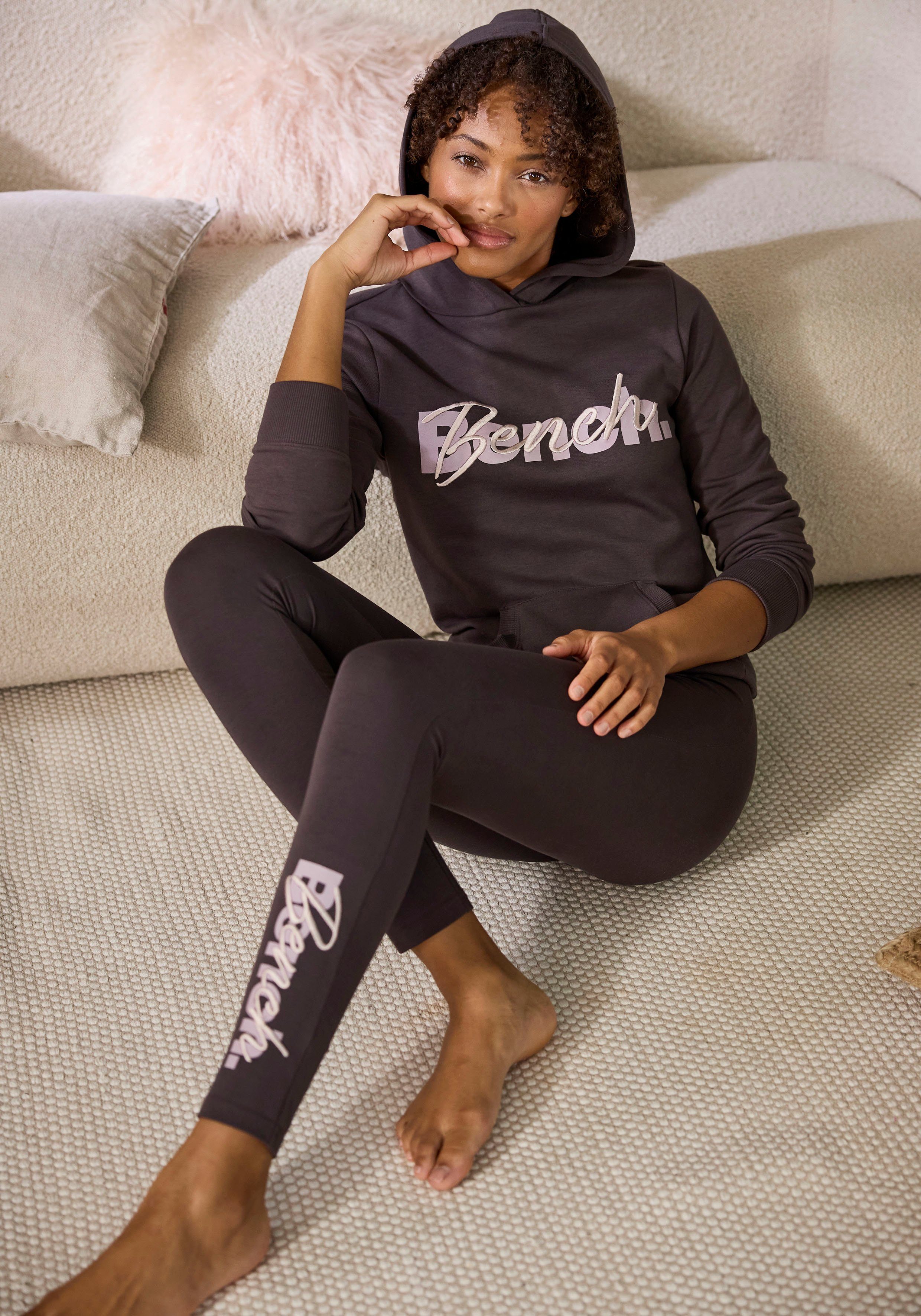 Bench. Loungewear Hoodie met kangoeroezak, loungepak, hoodie
