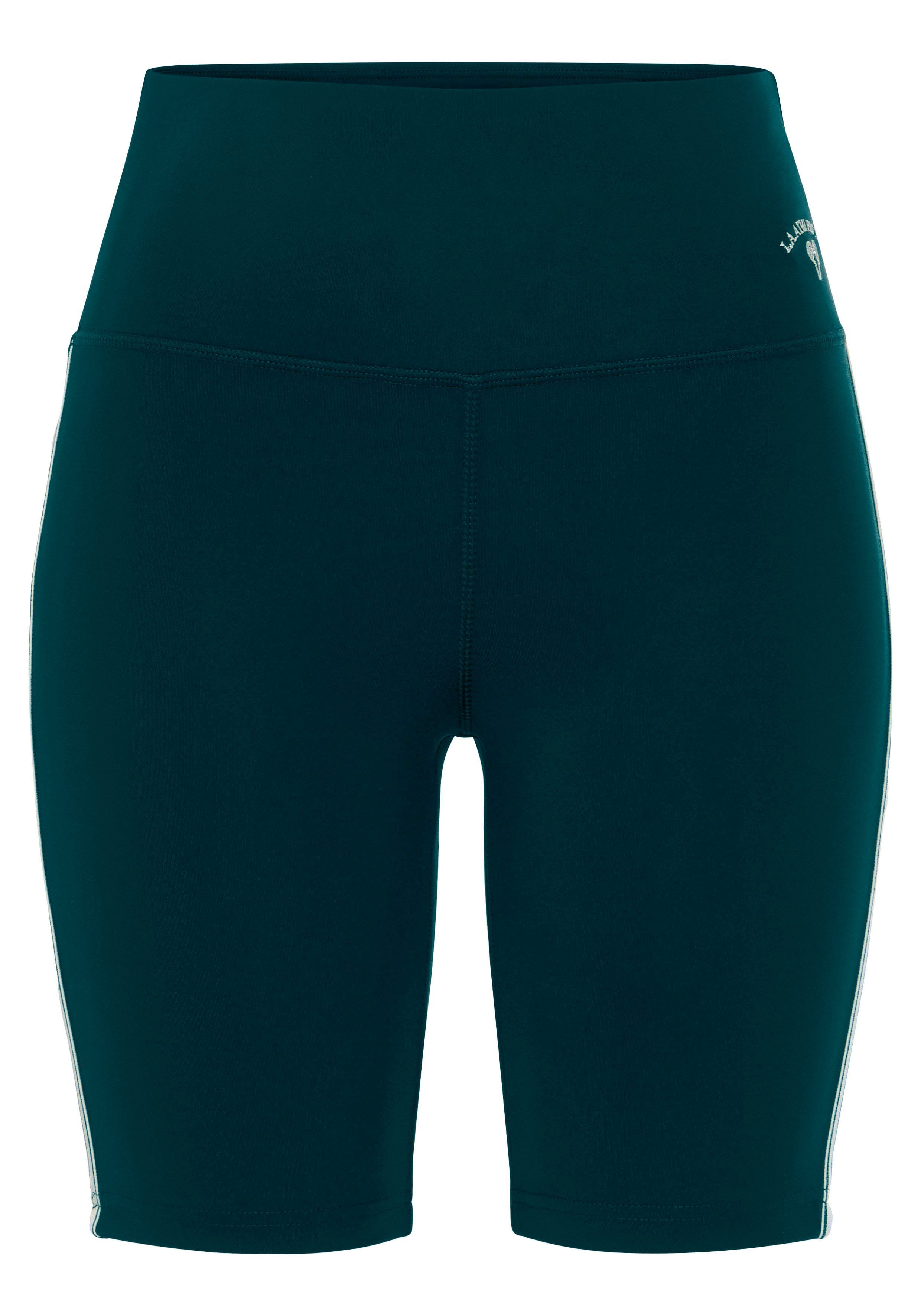 active by Lascana Fietsbroekje met tas aan de taille