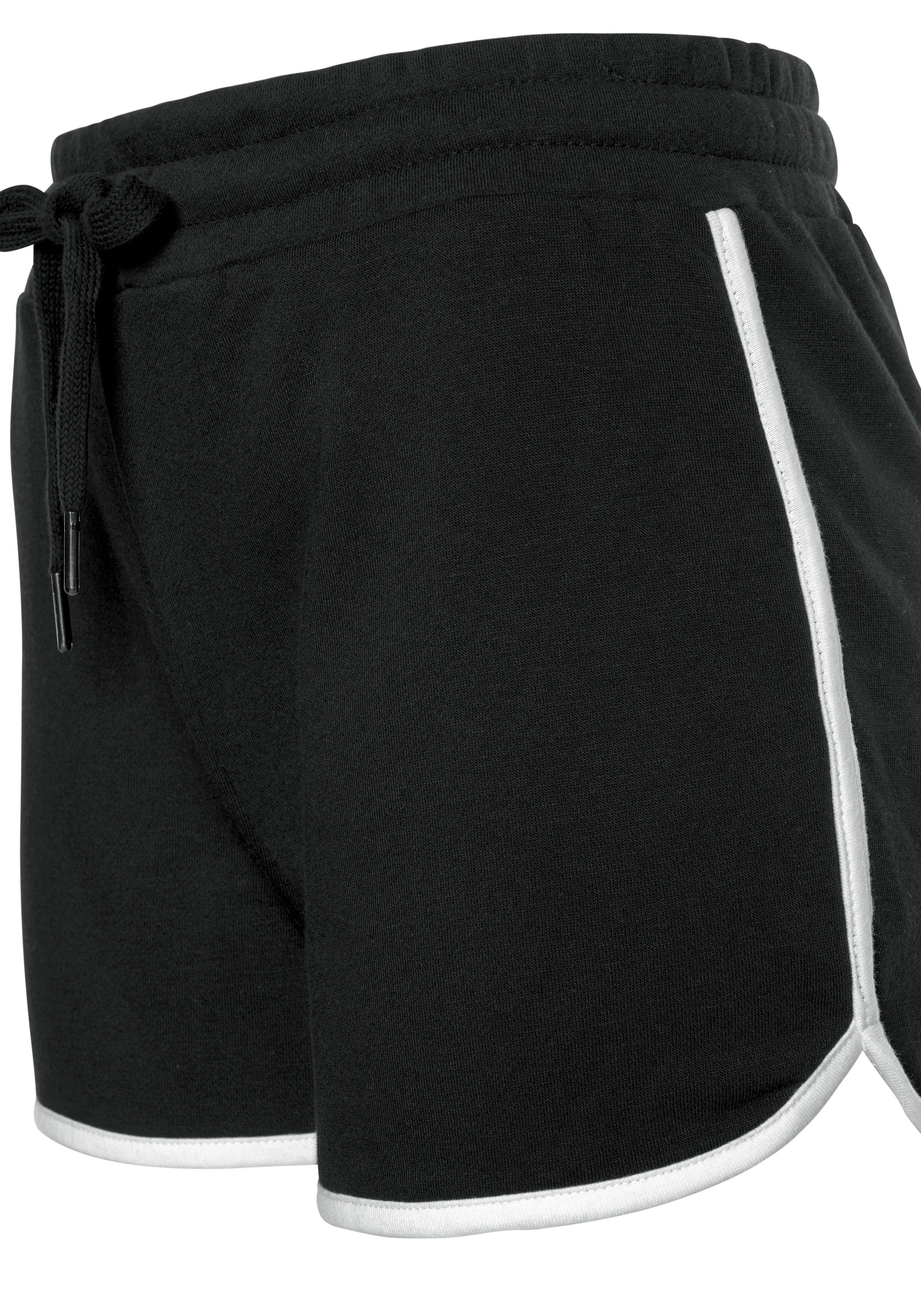 Lascana Relaxshorts met contrastpaspels, loungepak