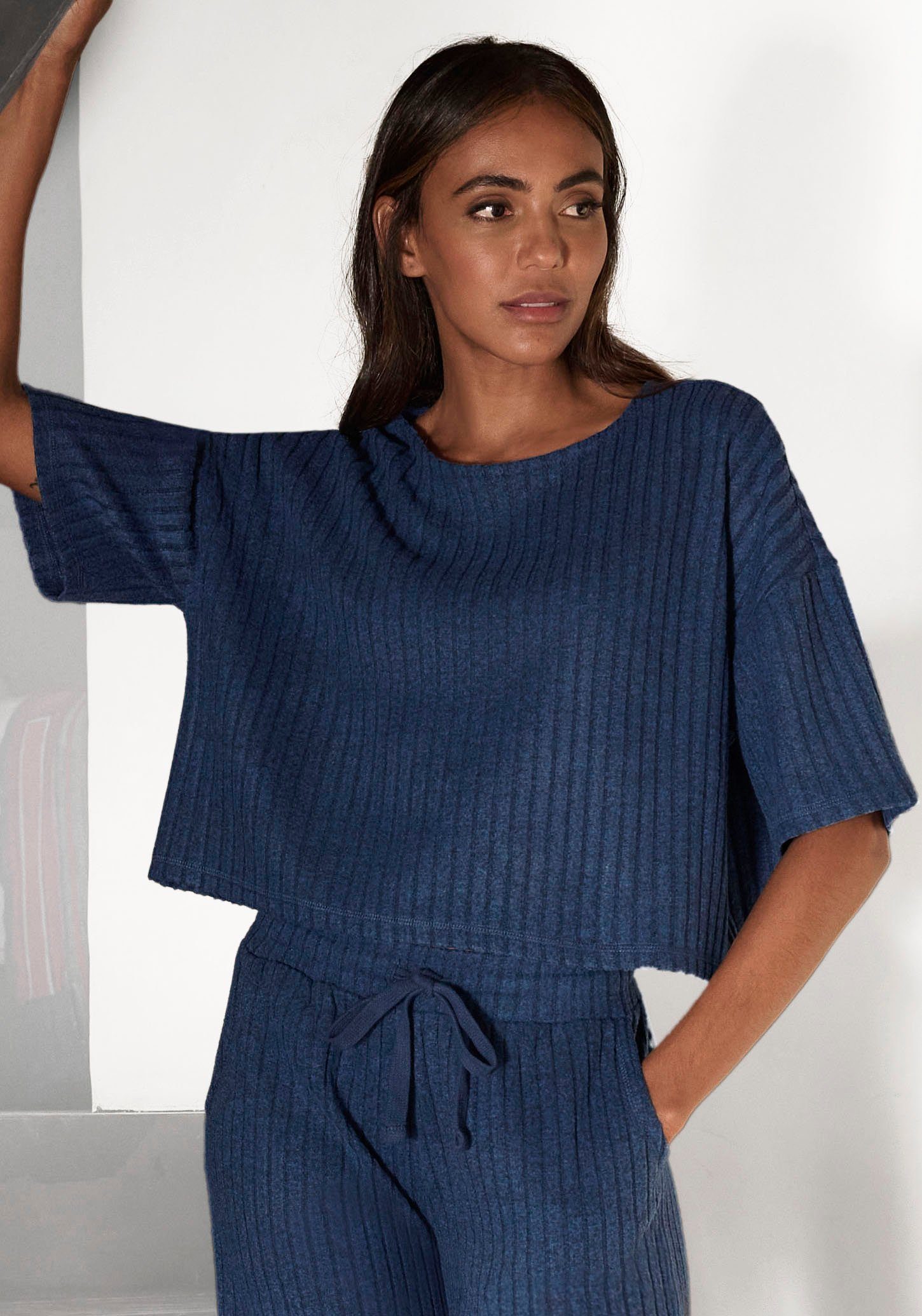 Lascana Shirt met 3/4-mouwen Loungeshirt Lounge-/gebreide shirt van zachte brei, loungewear