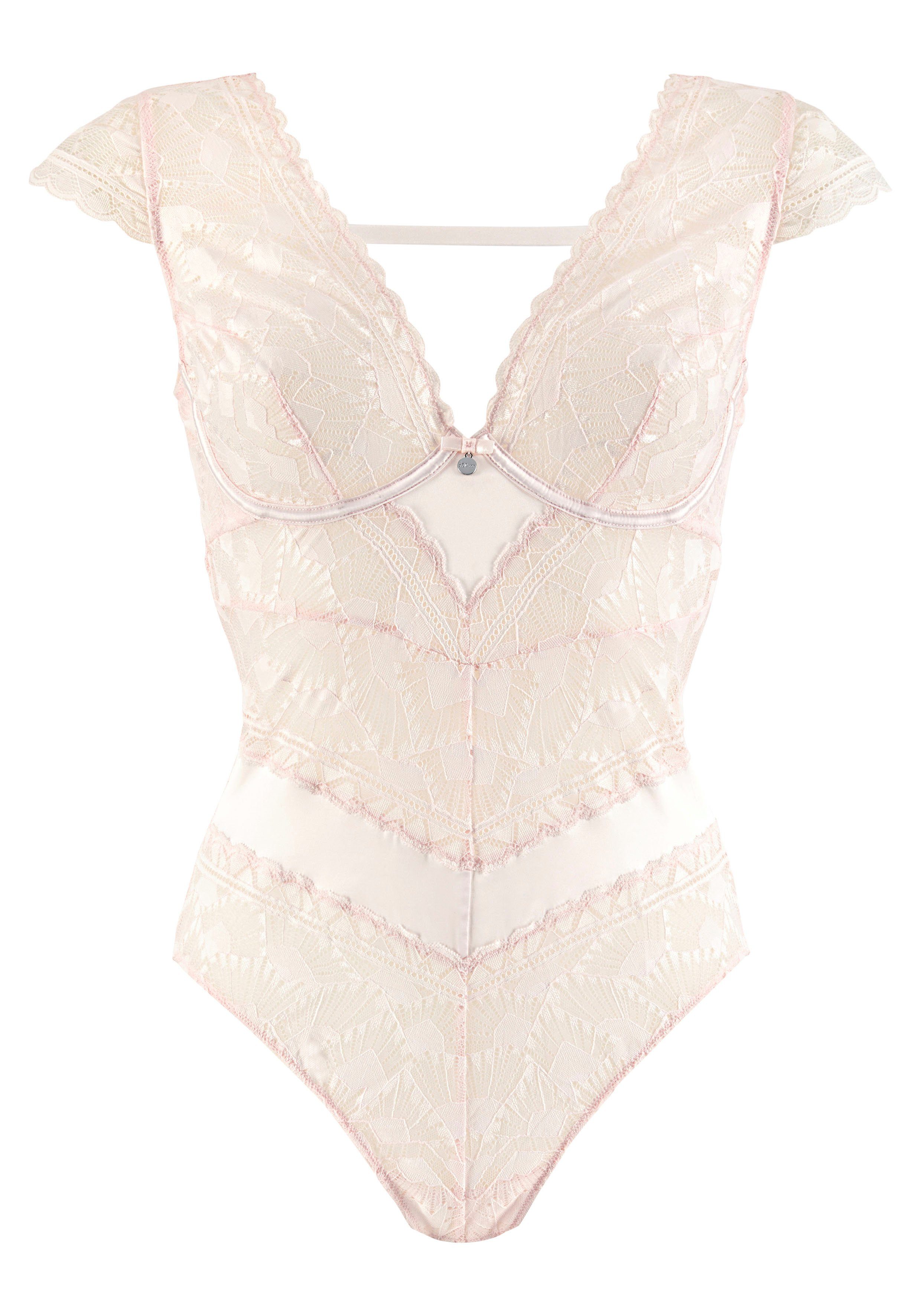 s.Oliver RED LABEL Beachwear Body Adèle gemaakt van discreet transparant, gebloemd kant, sexy lingerie