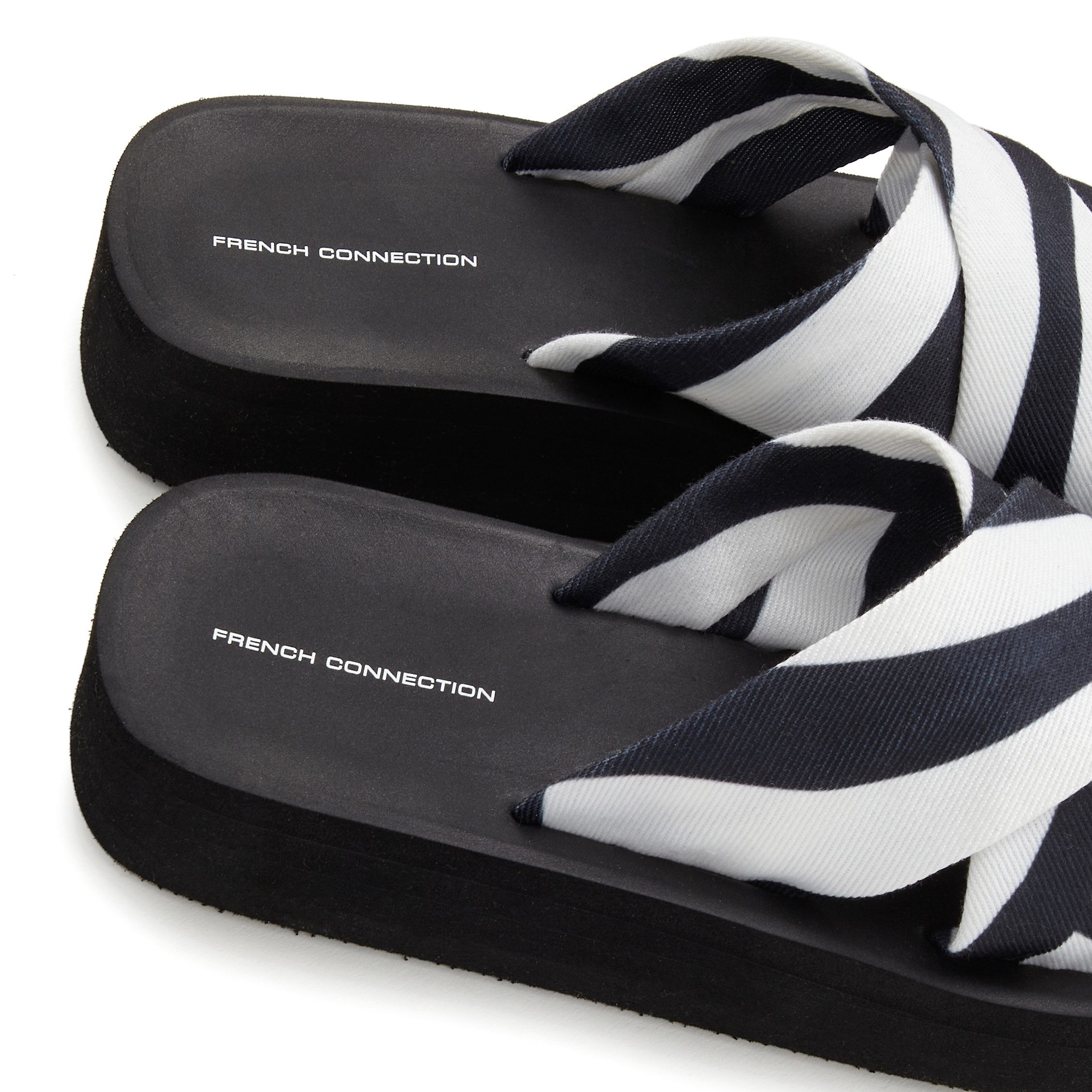 French Connection Slippers Sandaal, badpantoletten, badschoen, mule, open schoen VEGAN