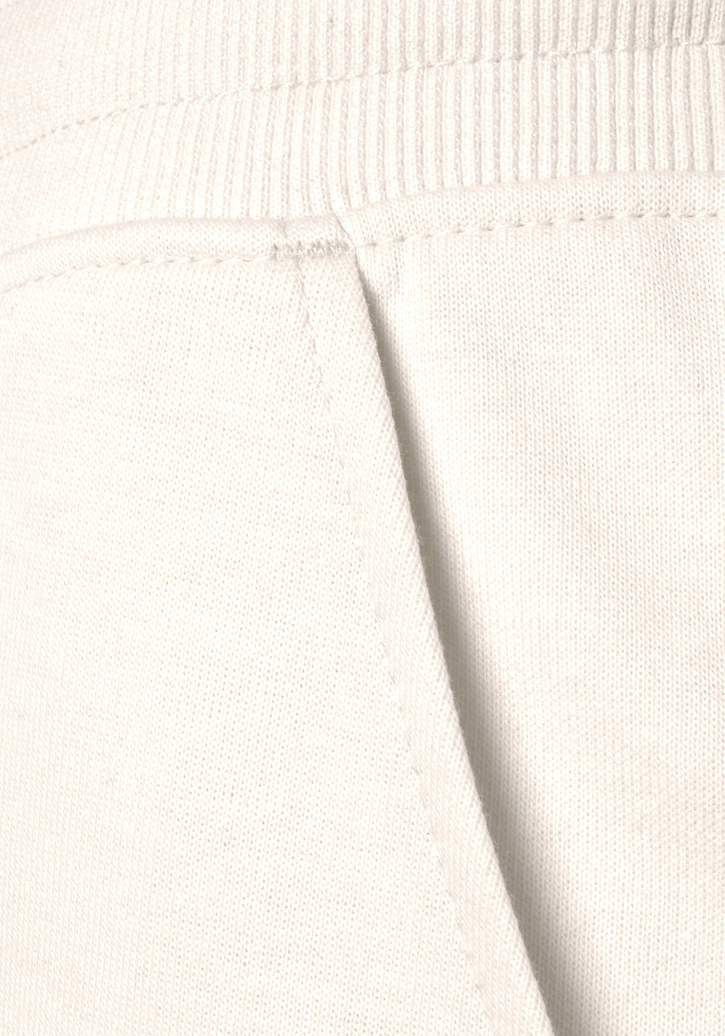Bench. Loungewear Short met logoprint en borduursel