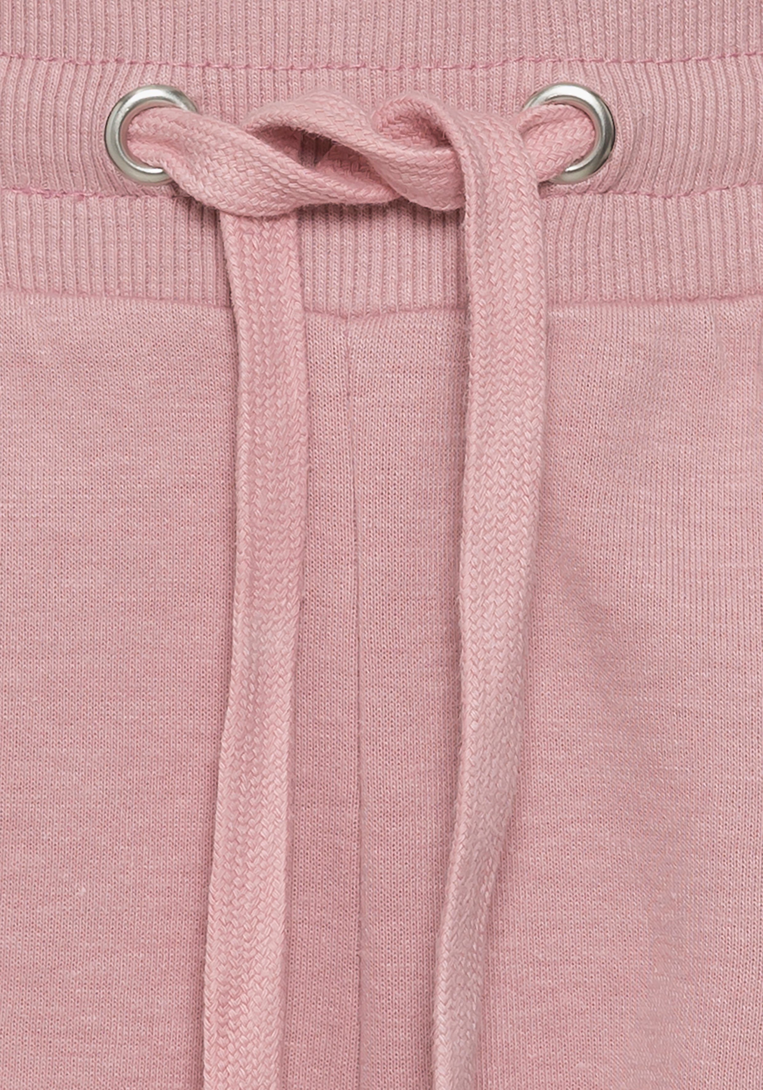 Vivance Sweatshort comfortabele korte loungebroek met zijzakken (1-delig)