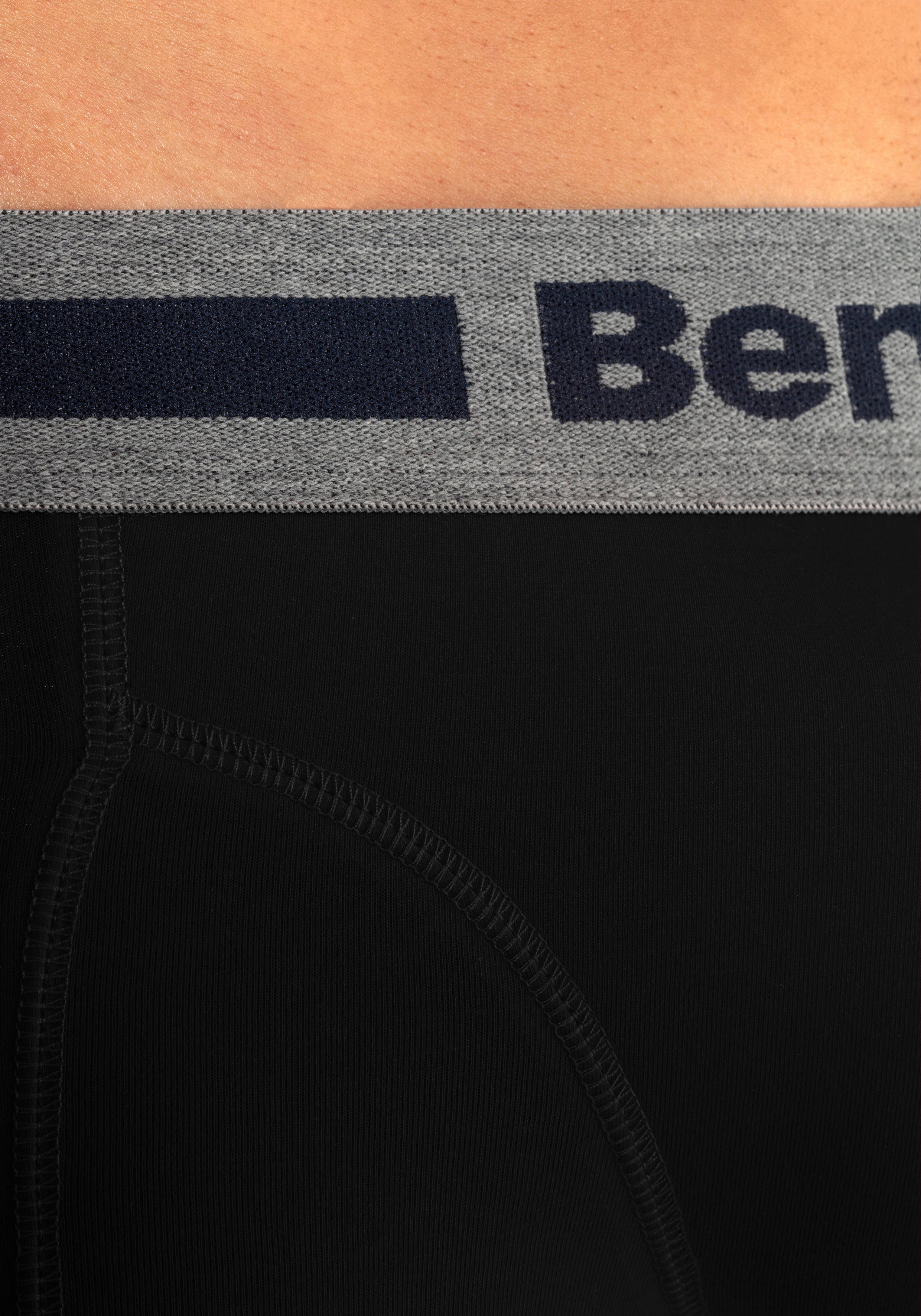 Bench. Hipster strak zittende boxershorts van katoenmix (set, 4 stuks)