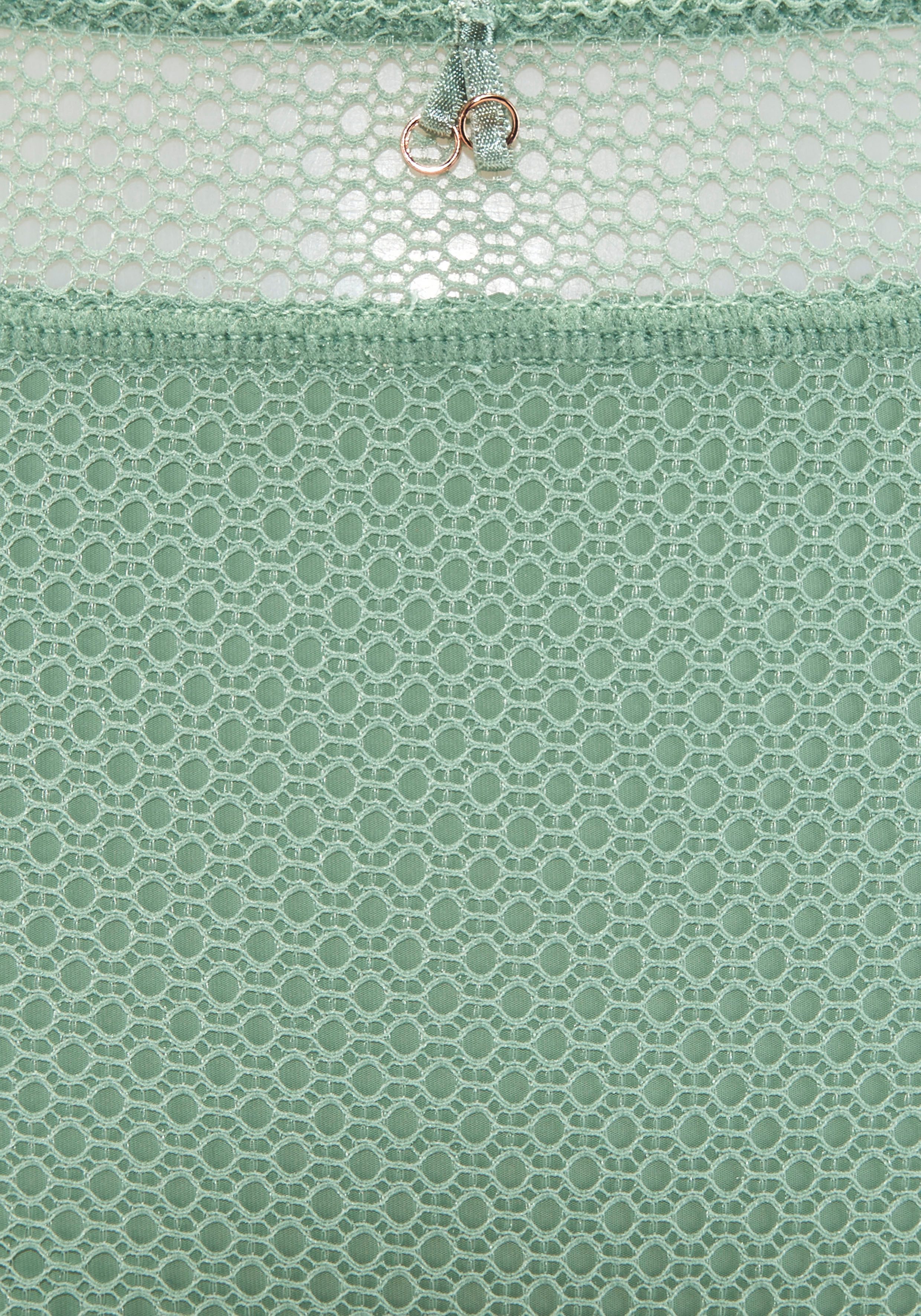 Nuance Hipster met fijne sierstrik en sieraadaccessoire