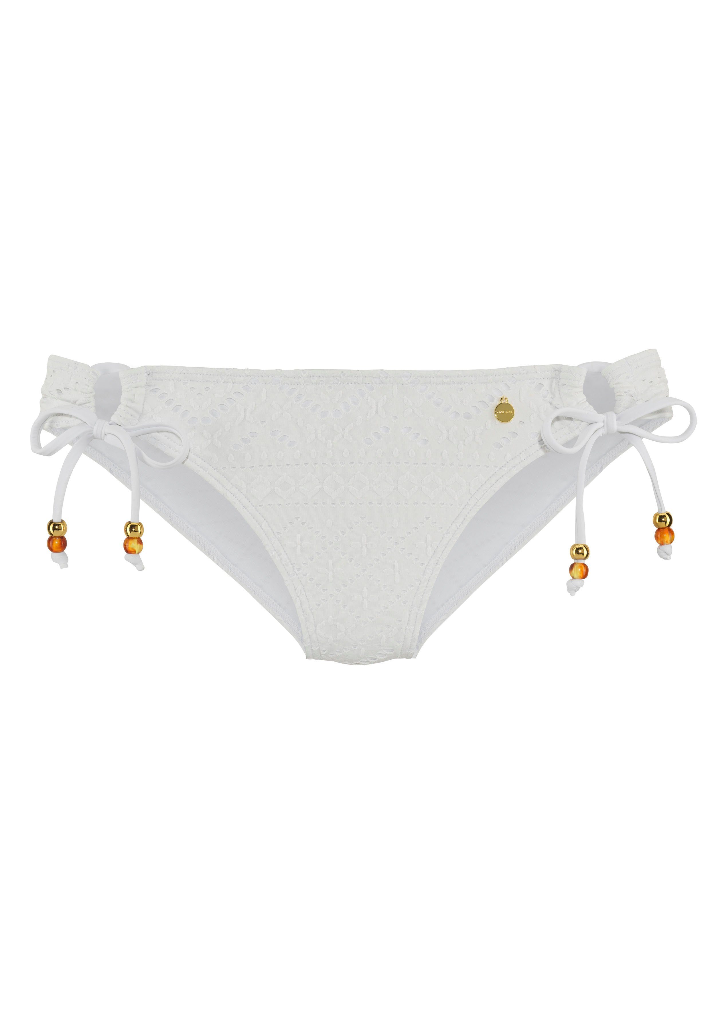 Lascana Bikinibroekje Omara met broderie anglaise bikini broekjes beige