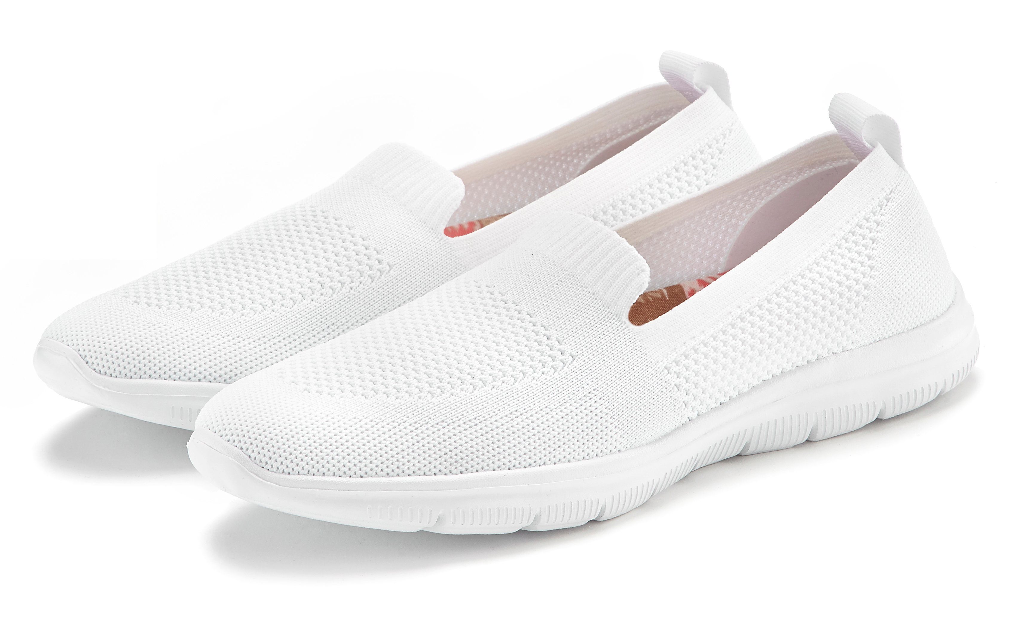 Lascana Instappers Slip-on sneaker, lage schoen, ultralichte sneaker, VEGAN