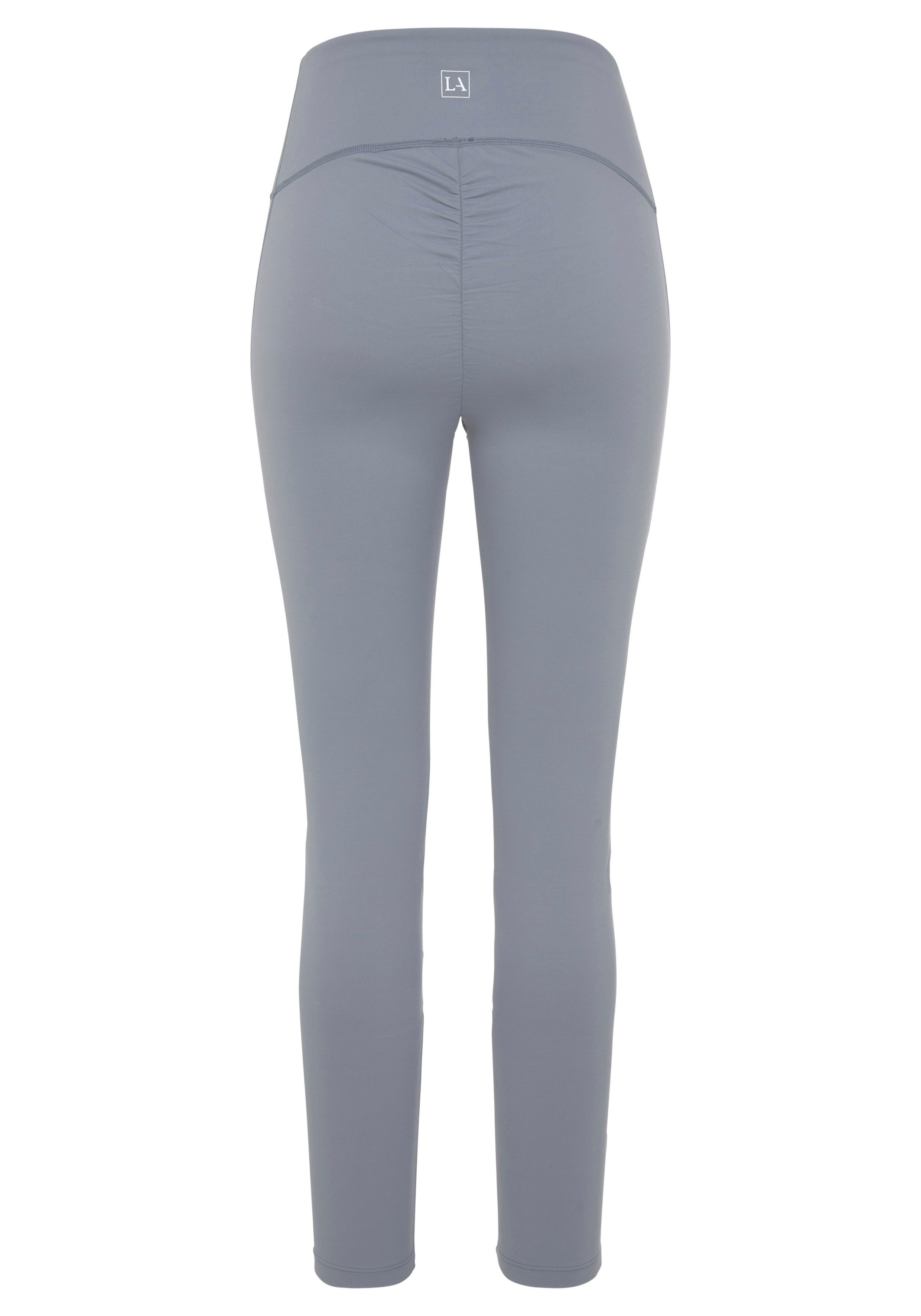 active by Lascana Functionele legging met kleine rimpeling, loungewear
