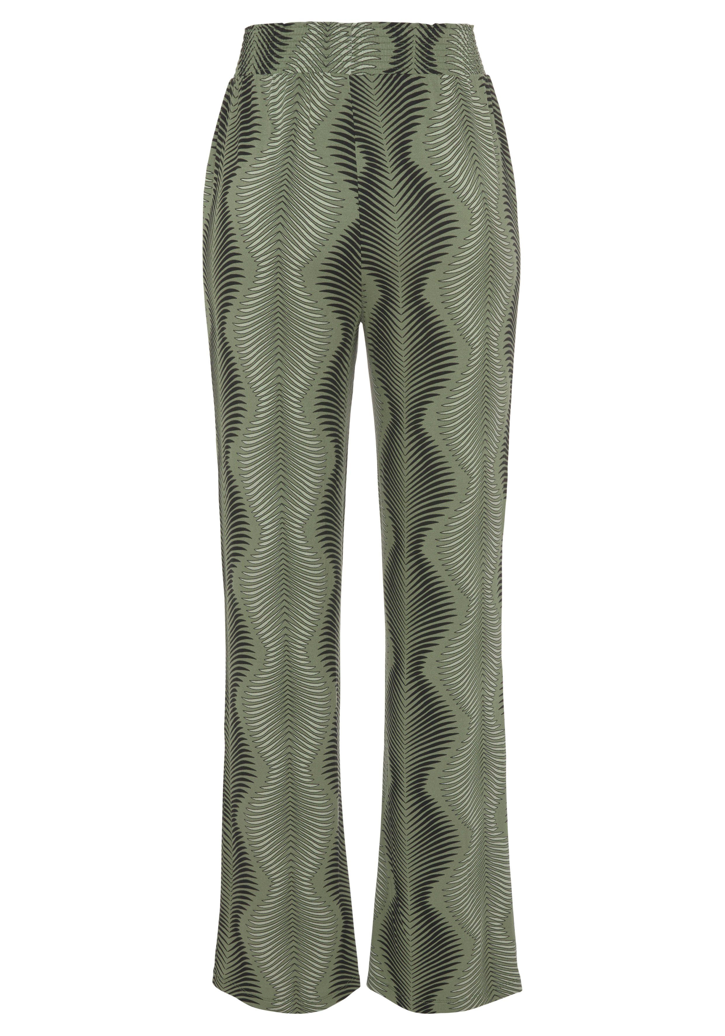 Lascana Pyjamabroek met grafische print all-over pyjama's maat 32/34 groen