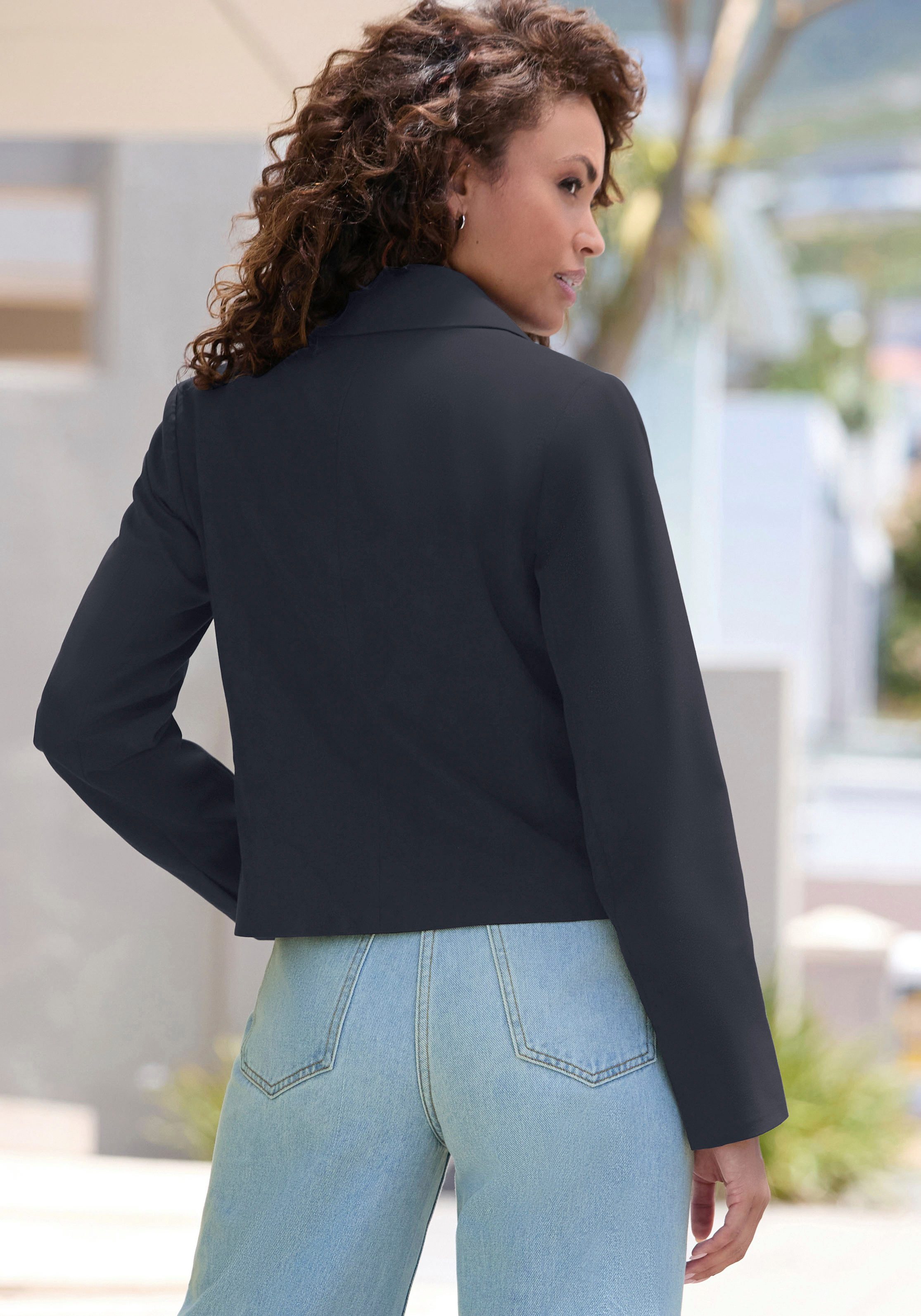 Lascana Korte blazer met knoop, cropped blazer
