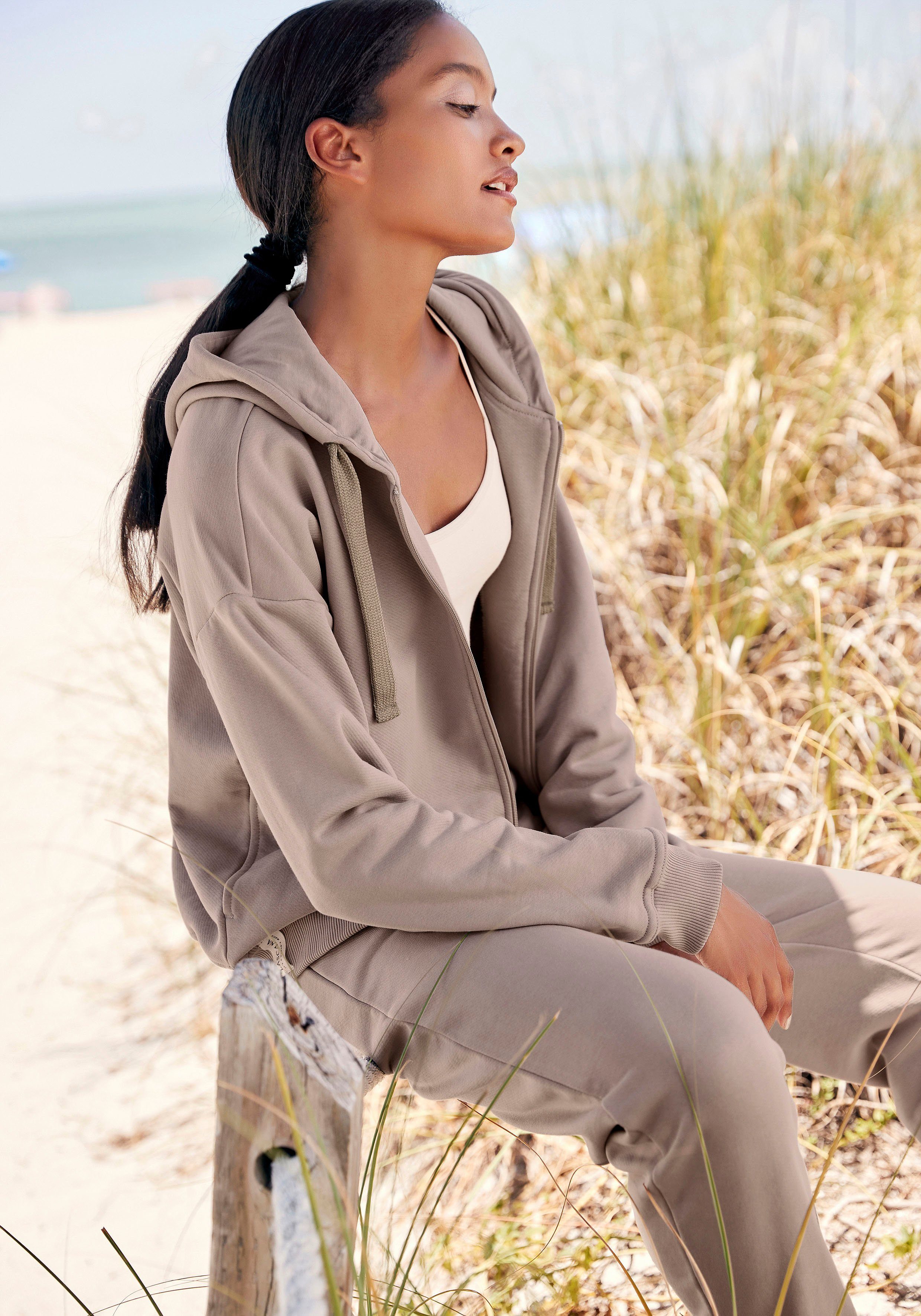 Lascana Sweatbroek Relaxbroek van biologische katoen, loungewear