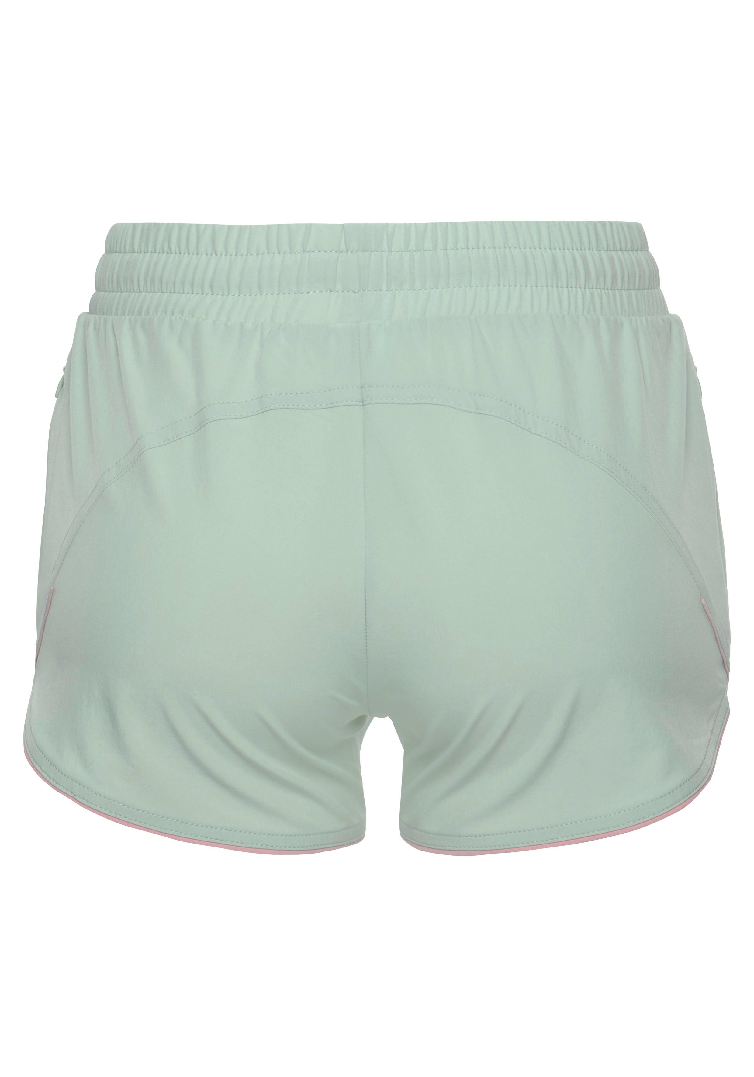 active by Lascana Short met ritszakken