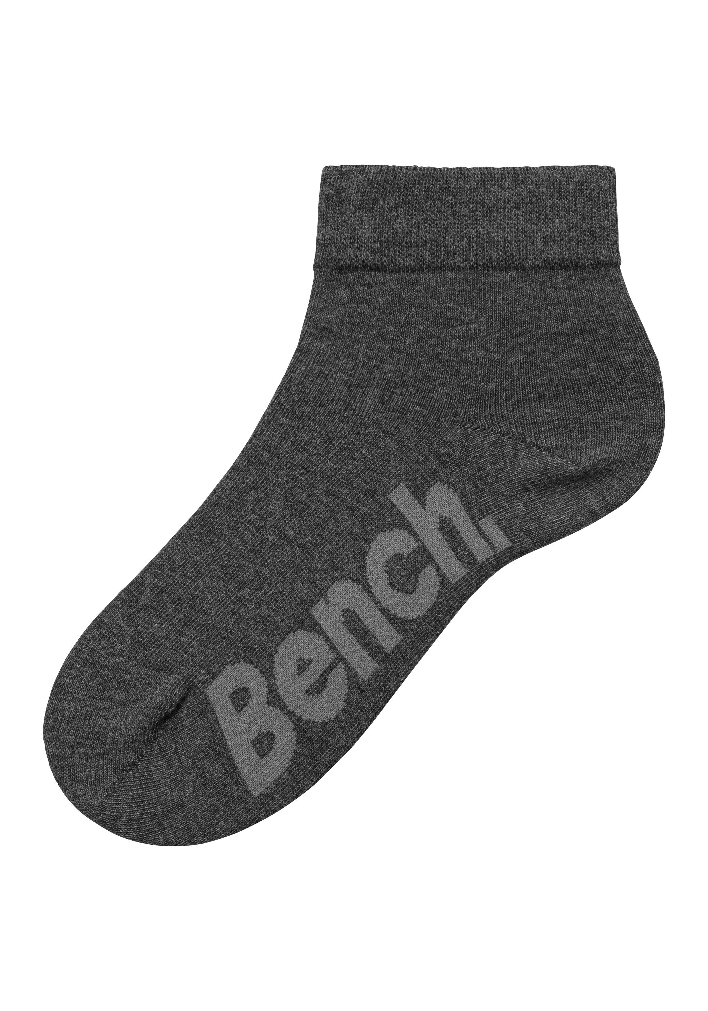 Bench. Korte sokken in aansprekend etui met ritssluiting (etui, 7 paar)