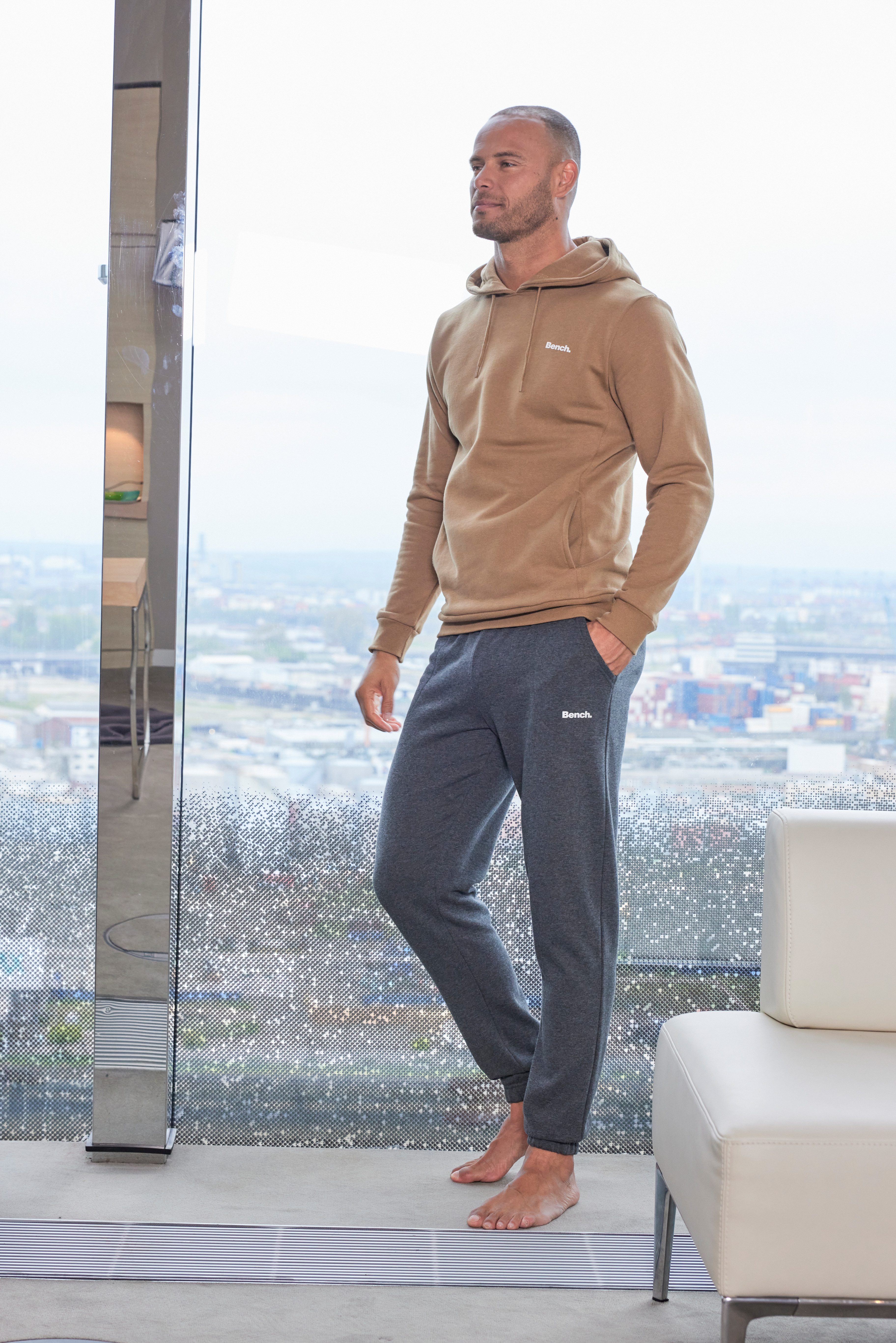 Bench. Loungewear Hoodie Sweatshirt met capuchon en zijzakken, katoenmix
