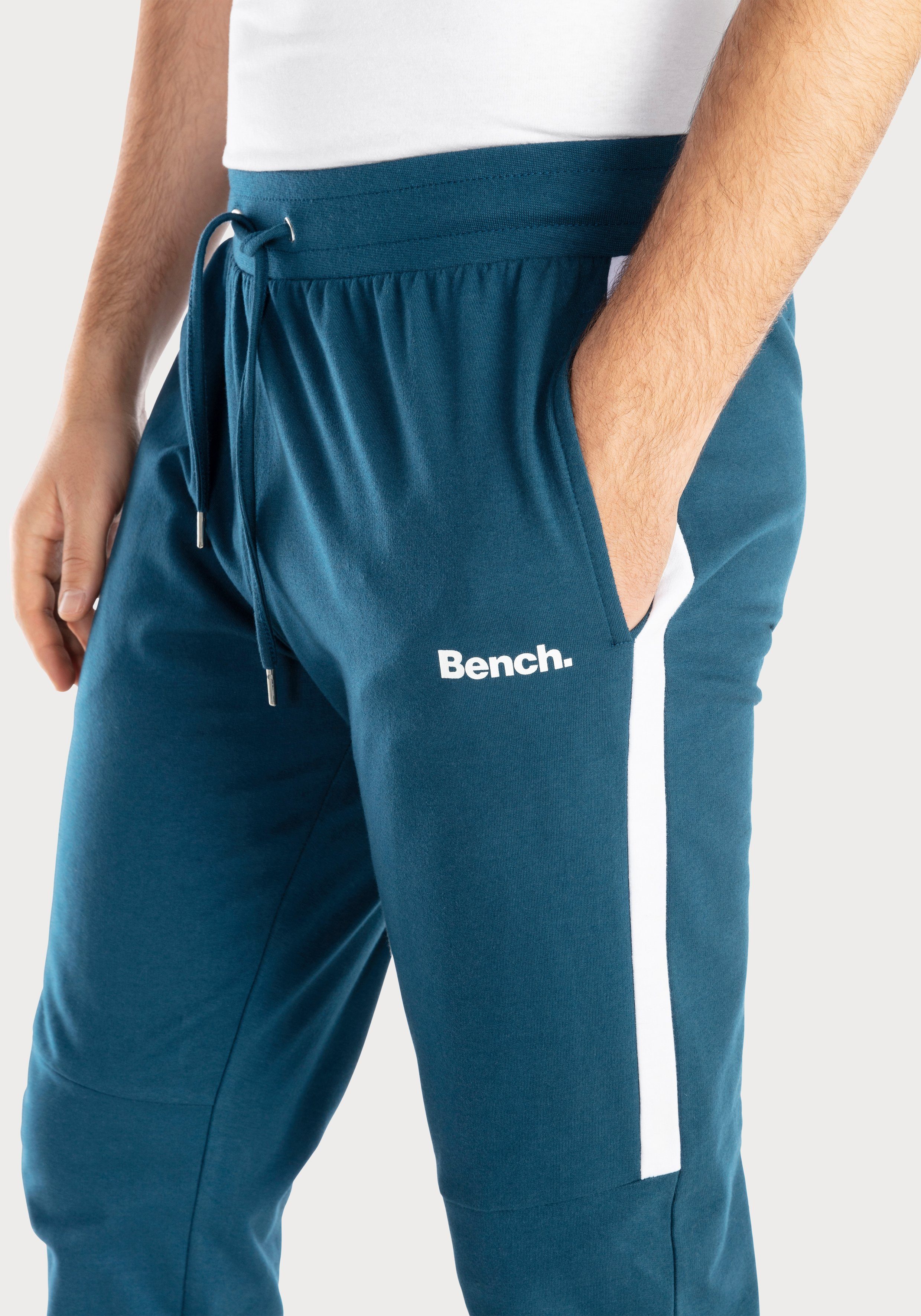 Bench. Loungewear Sweatbroek met boord onder aan de pijpen
