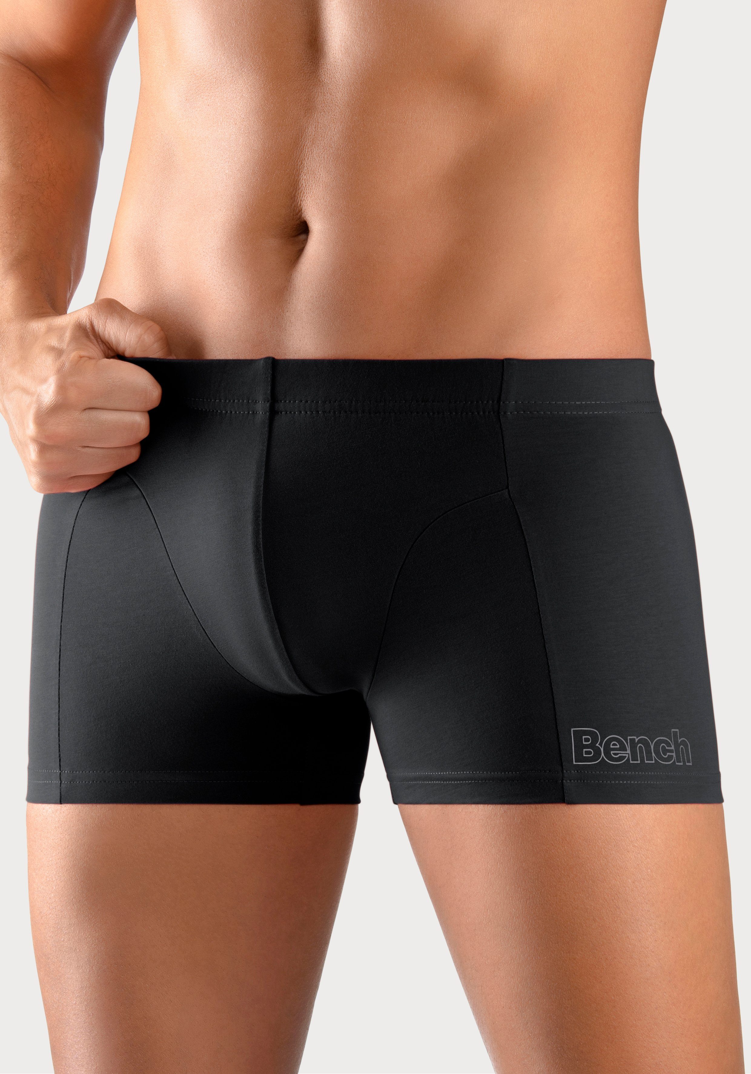 Bench. Boxershort voor heren met kleine logoprint op de pijp (blik, 4 stuks)
