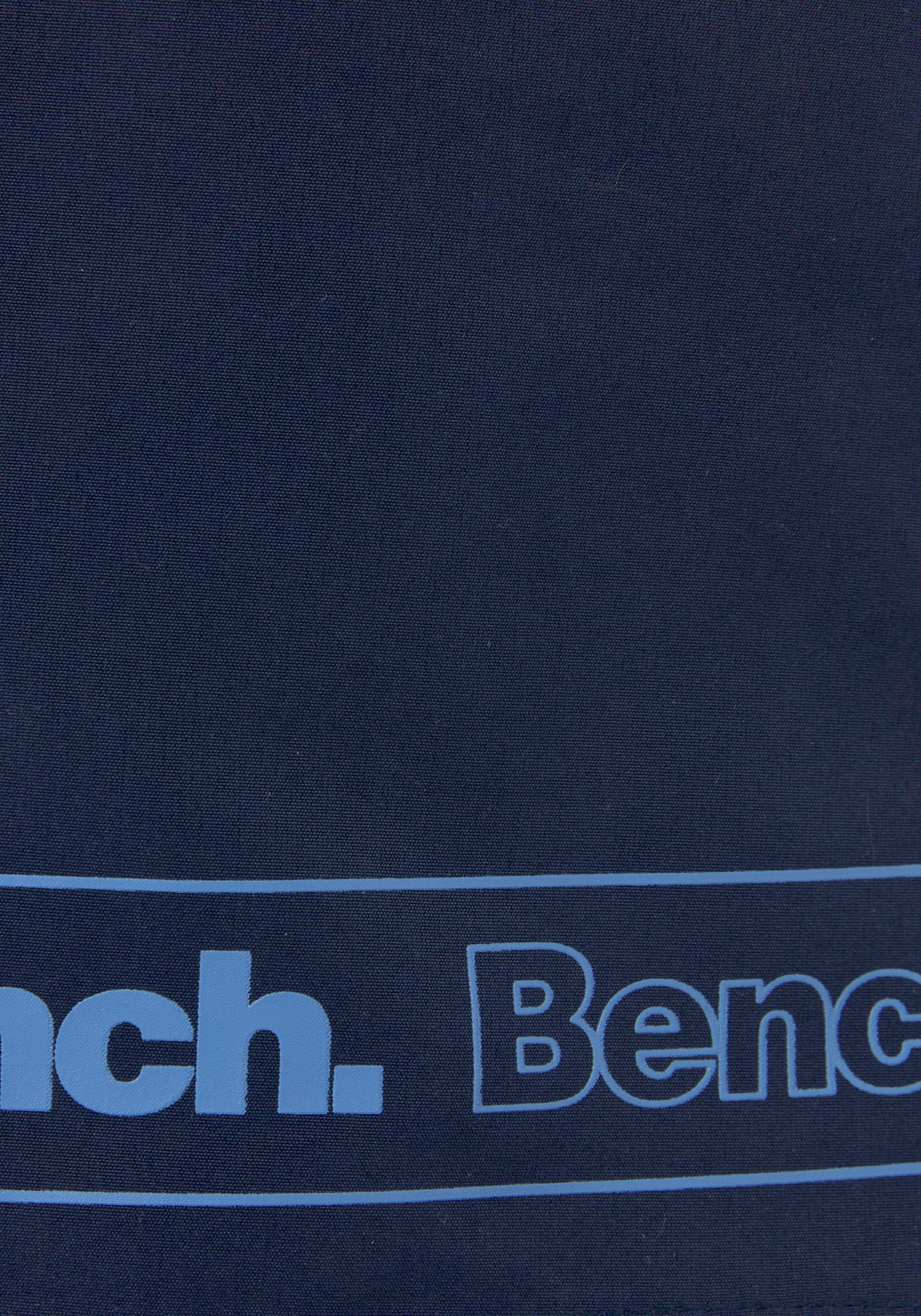 Bench. Zwemshort met merkopschrift