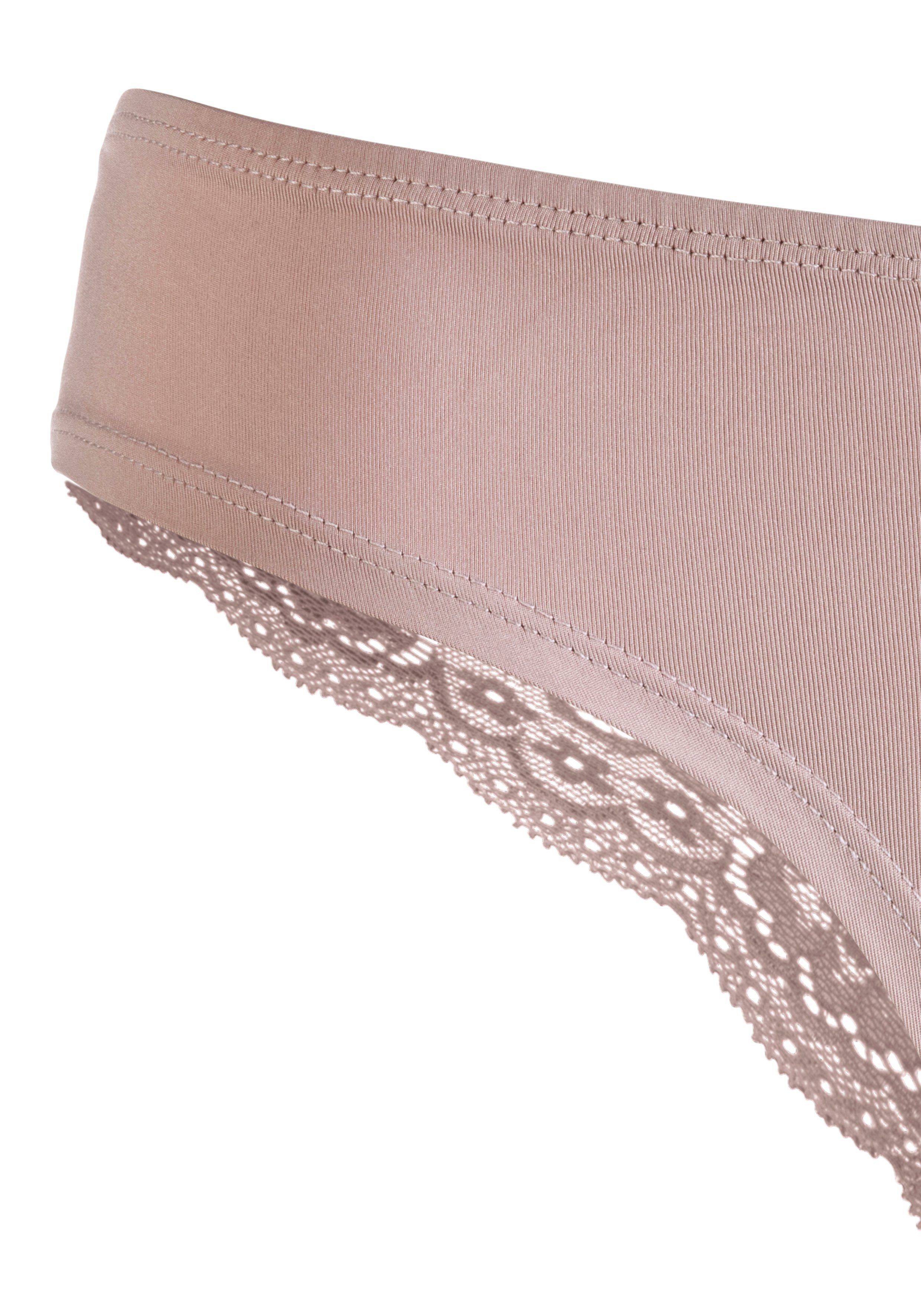 Lascana Brazilian slip met mooie kant achter slips maat 36/38 beige