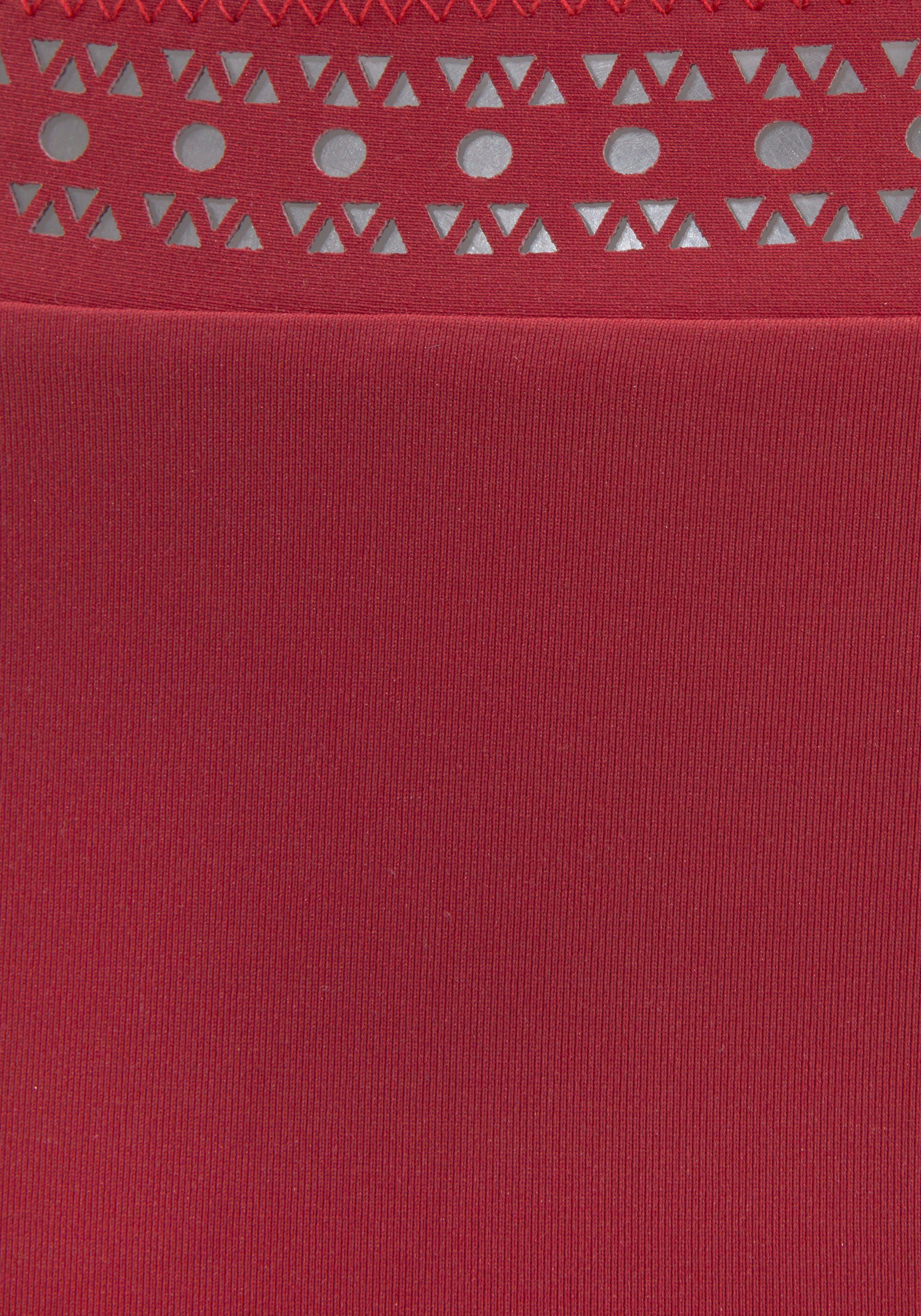 s.Oliver RED LABEL Beachwear Bikinibroekje Aiko met gehaakte look