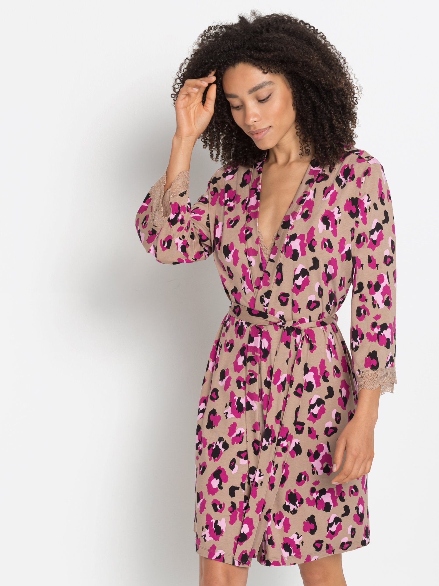 Lascana Kimono met mooie kantdetails (1 stuk)