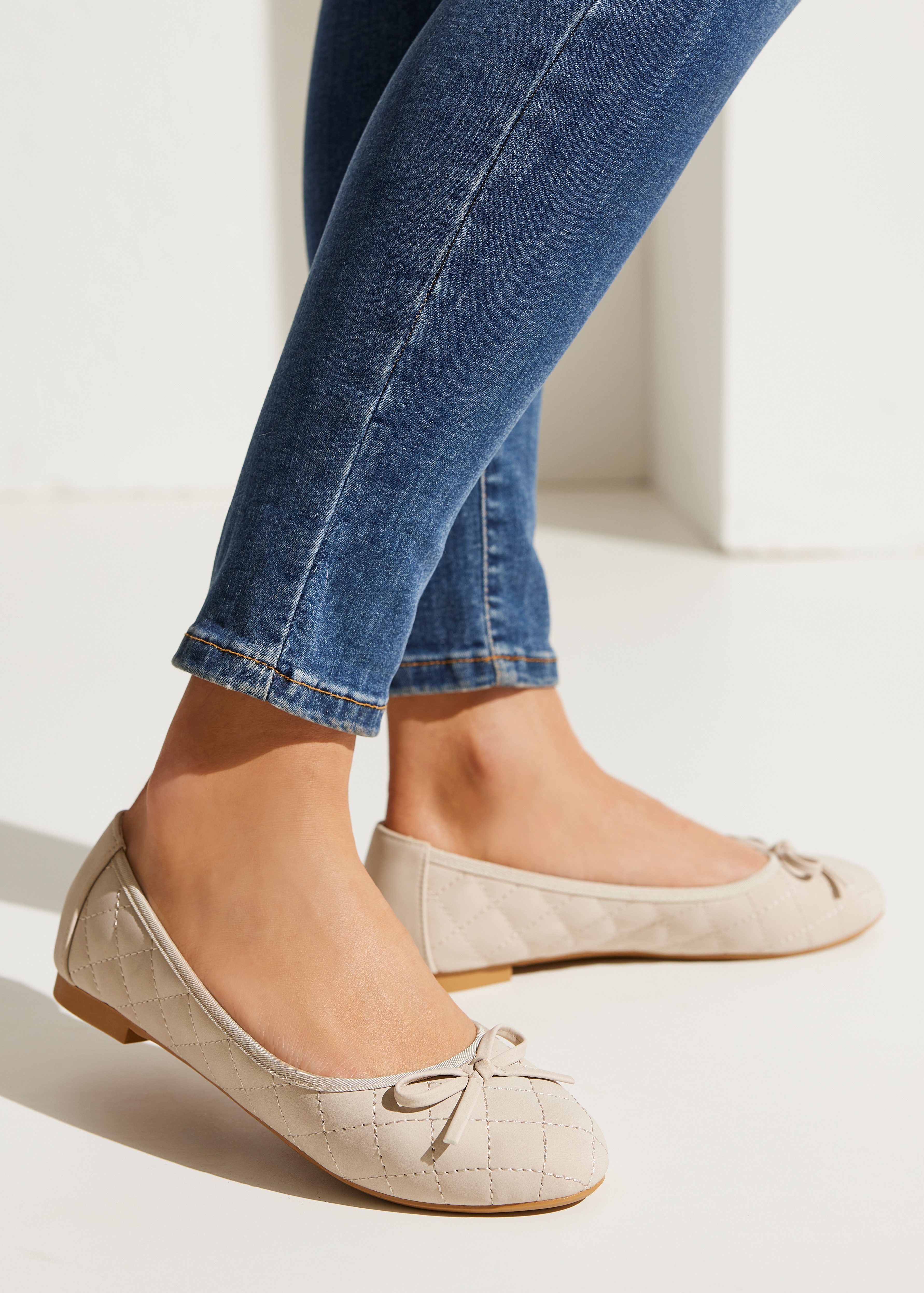 Lascana Ballerina's Slipper, instapschoen met strikapplicatie vegan
