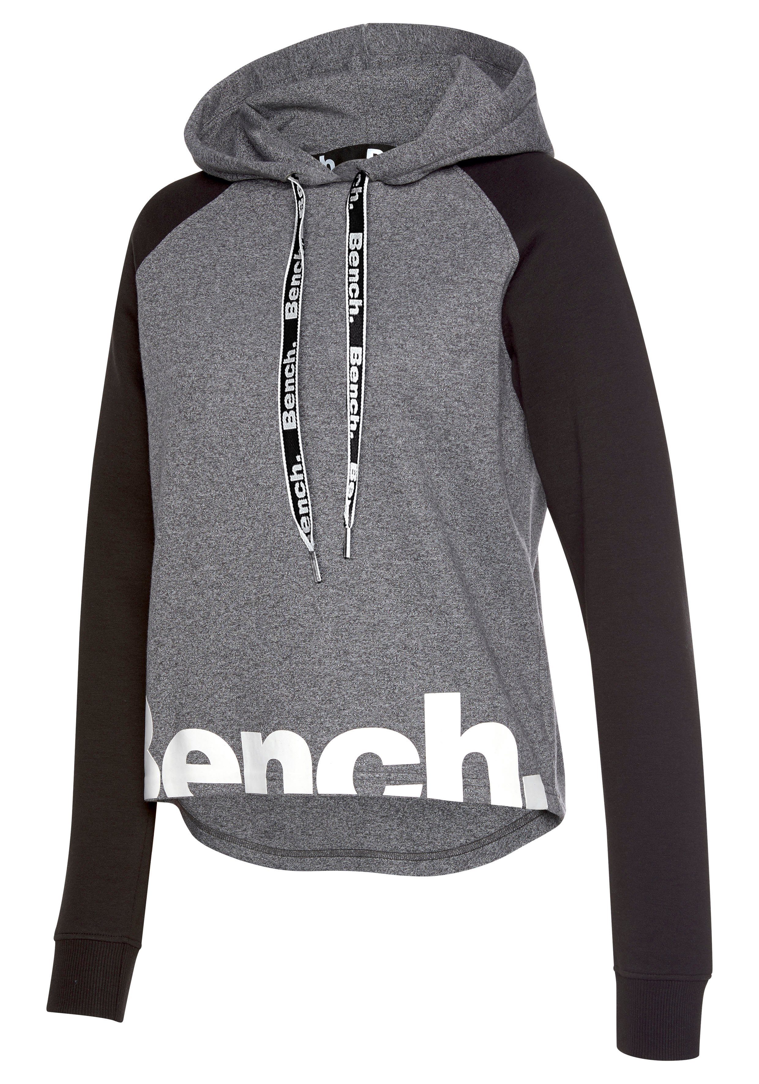 Bench. Loungewear Hoodie met kleurafgebakende mouwen en logoprint, loungepak, hoodie