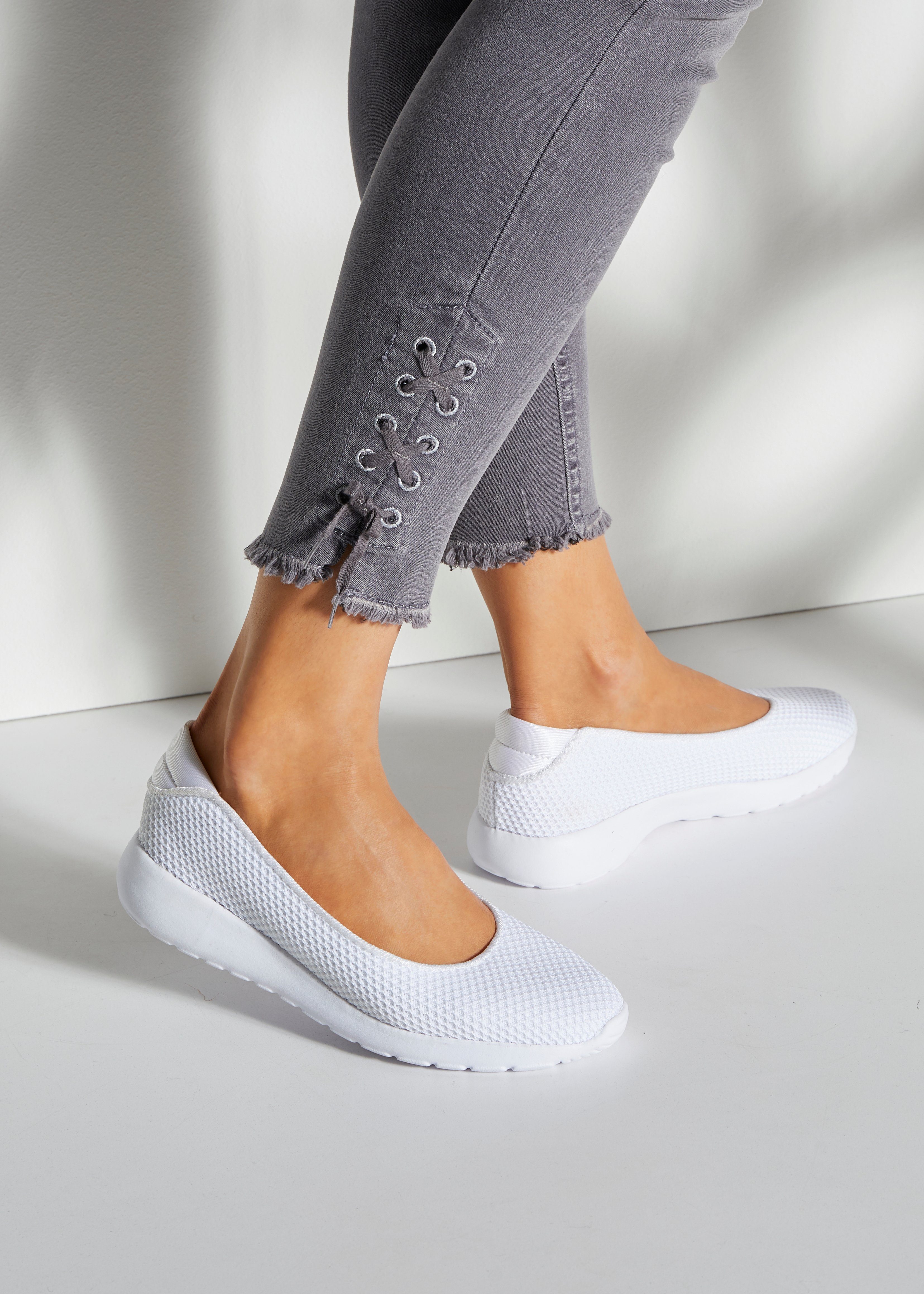 Lascana Ballerina's Vrijetijdsschoen, slipper, lage schoen, sneaker slip-in, lichte mesh-look