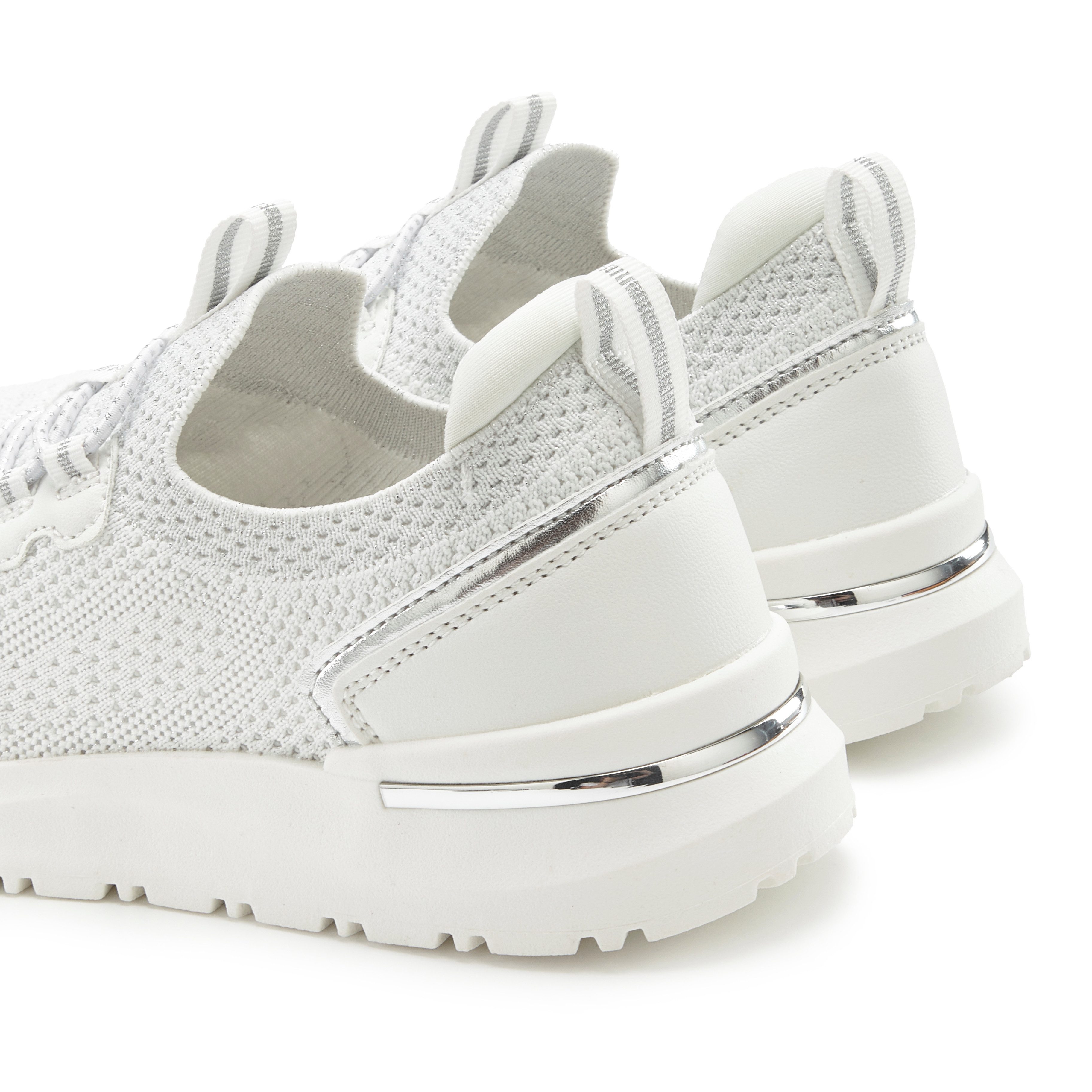 Vivance Sneakers Vrijetijdsschoen, lage schoen, van textiel om in te stappen met elastische veters vegan
