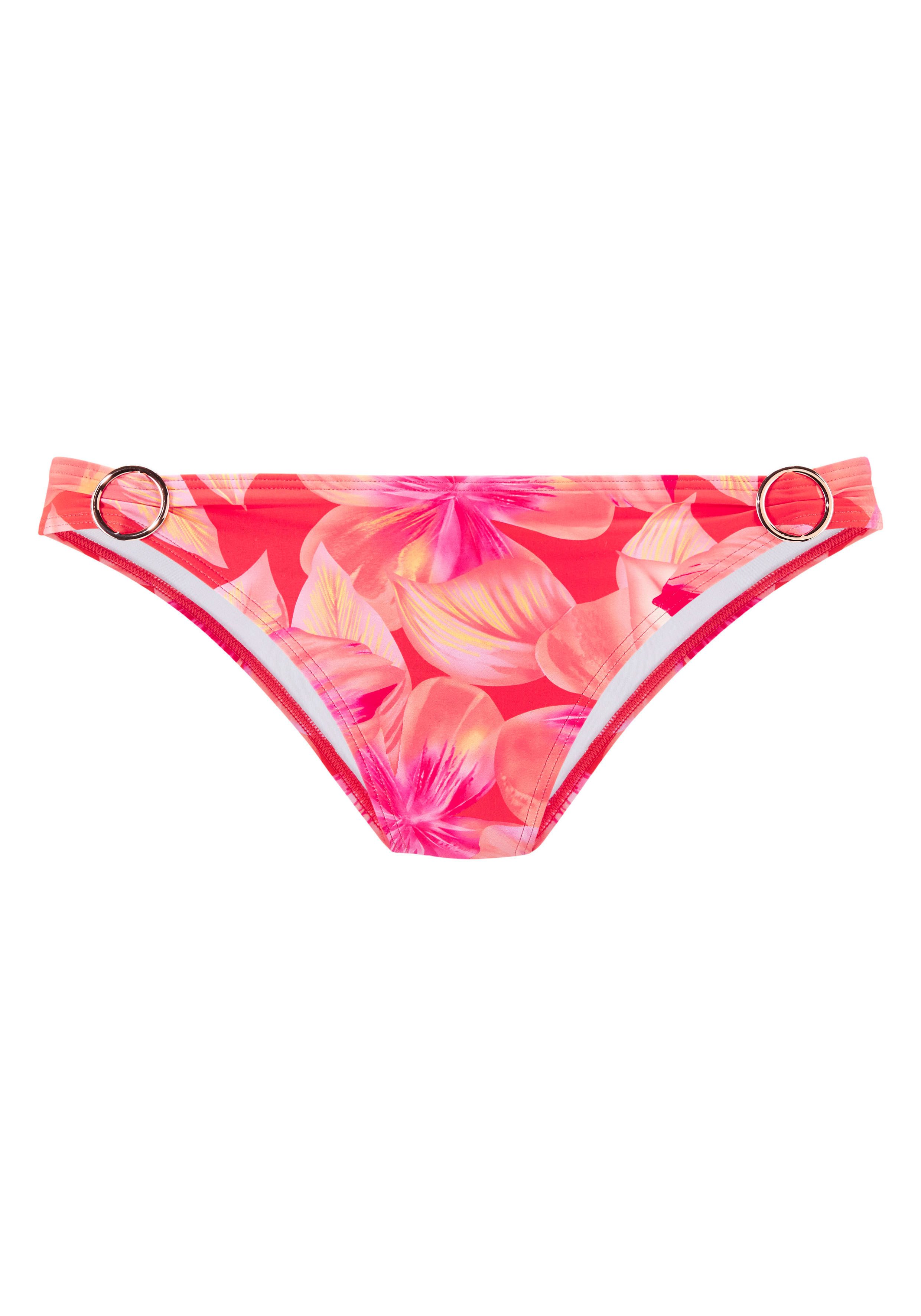 s.Oliver RED LABEL Beachwear Bikinibroekje JAYCE met mooie sierringen