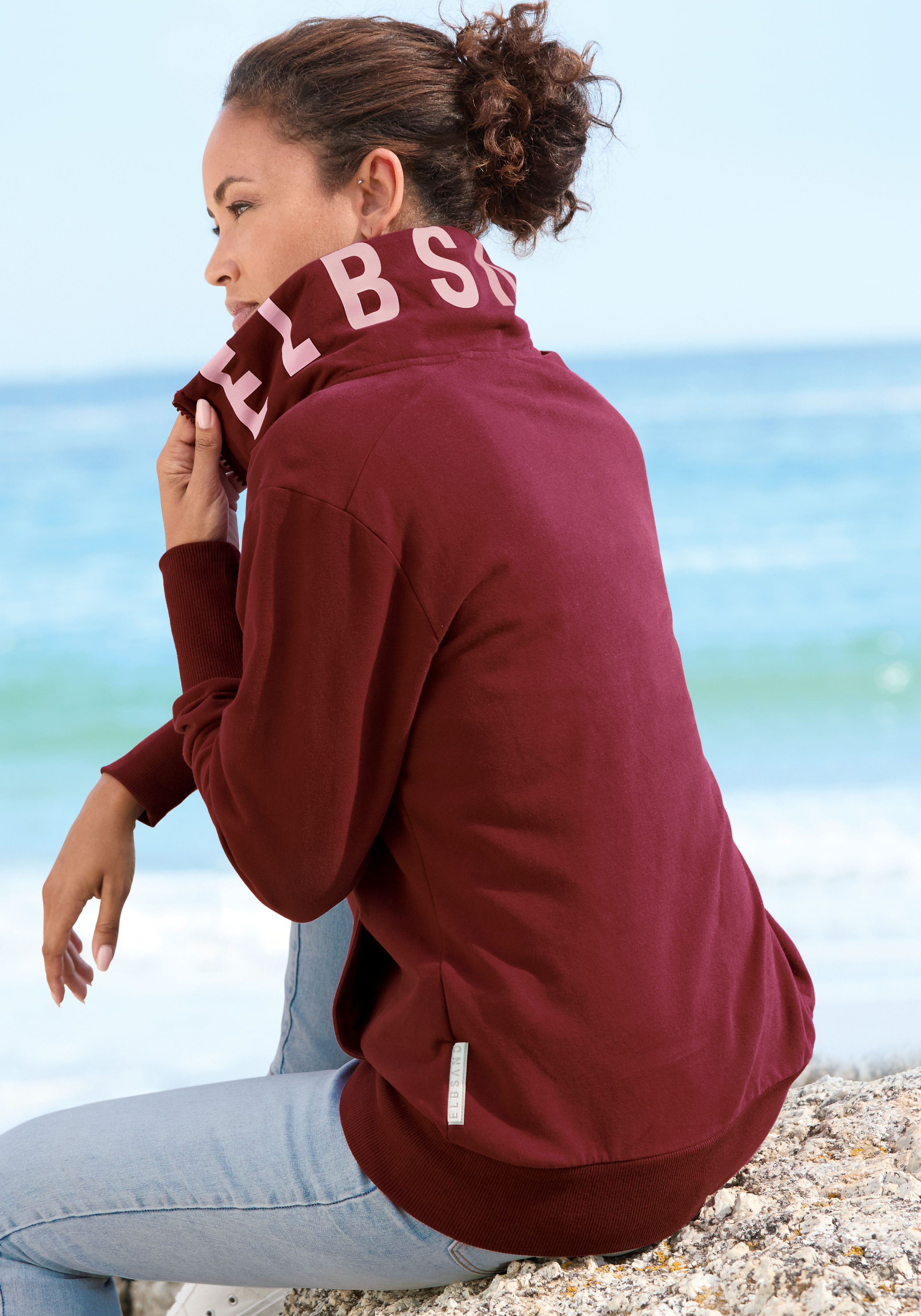 Elbsand Sweatvest Alvis met logoprint op de kraag, comfortabele vrijetijdjack