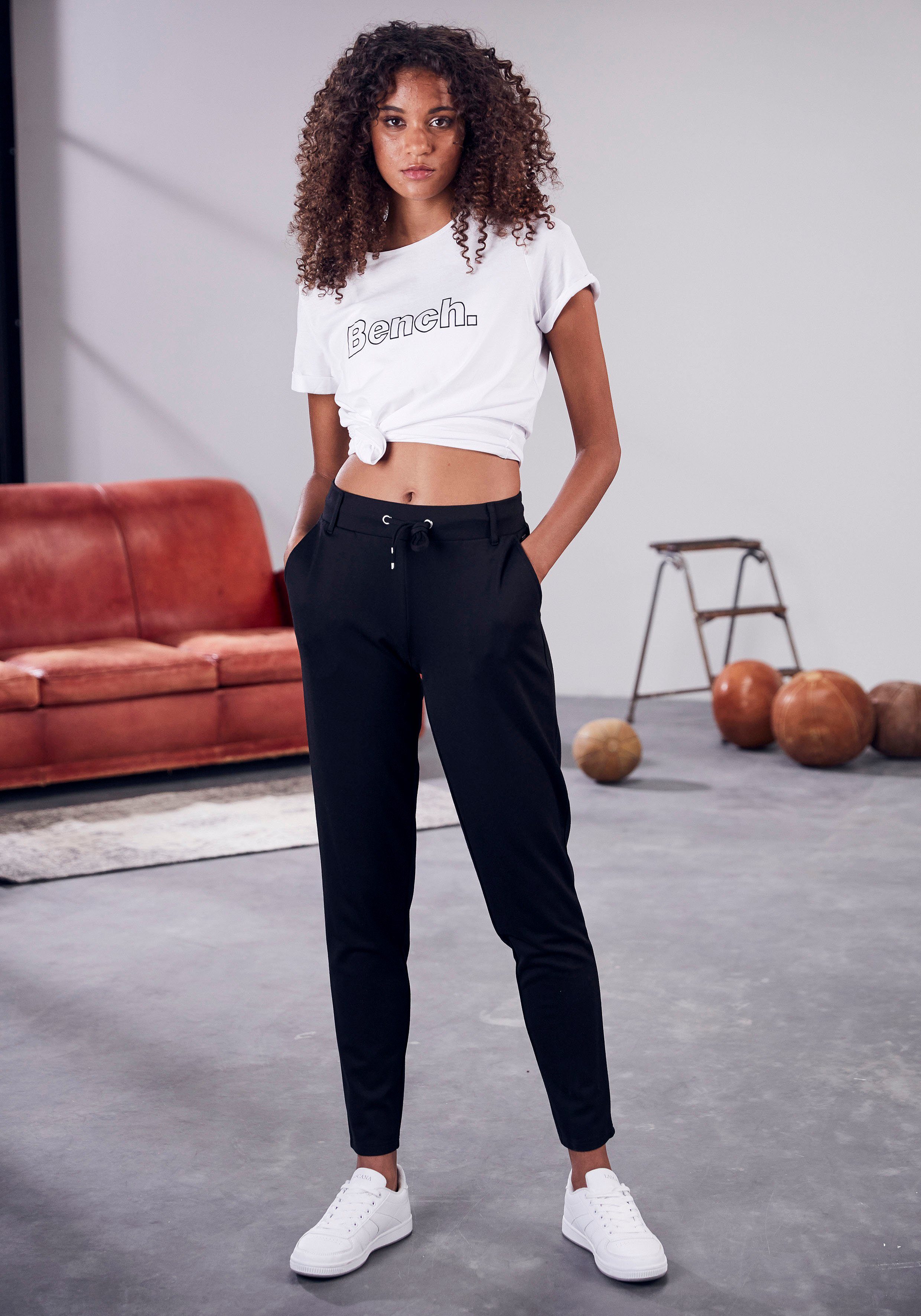 Lascana Jogpants met elastische tailleband en riemlussen, loungewear (1-delig)