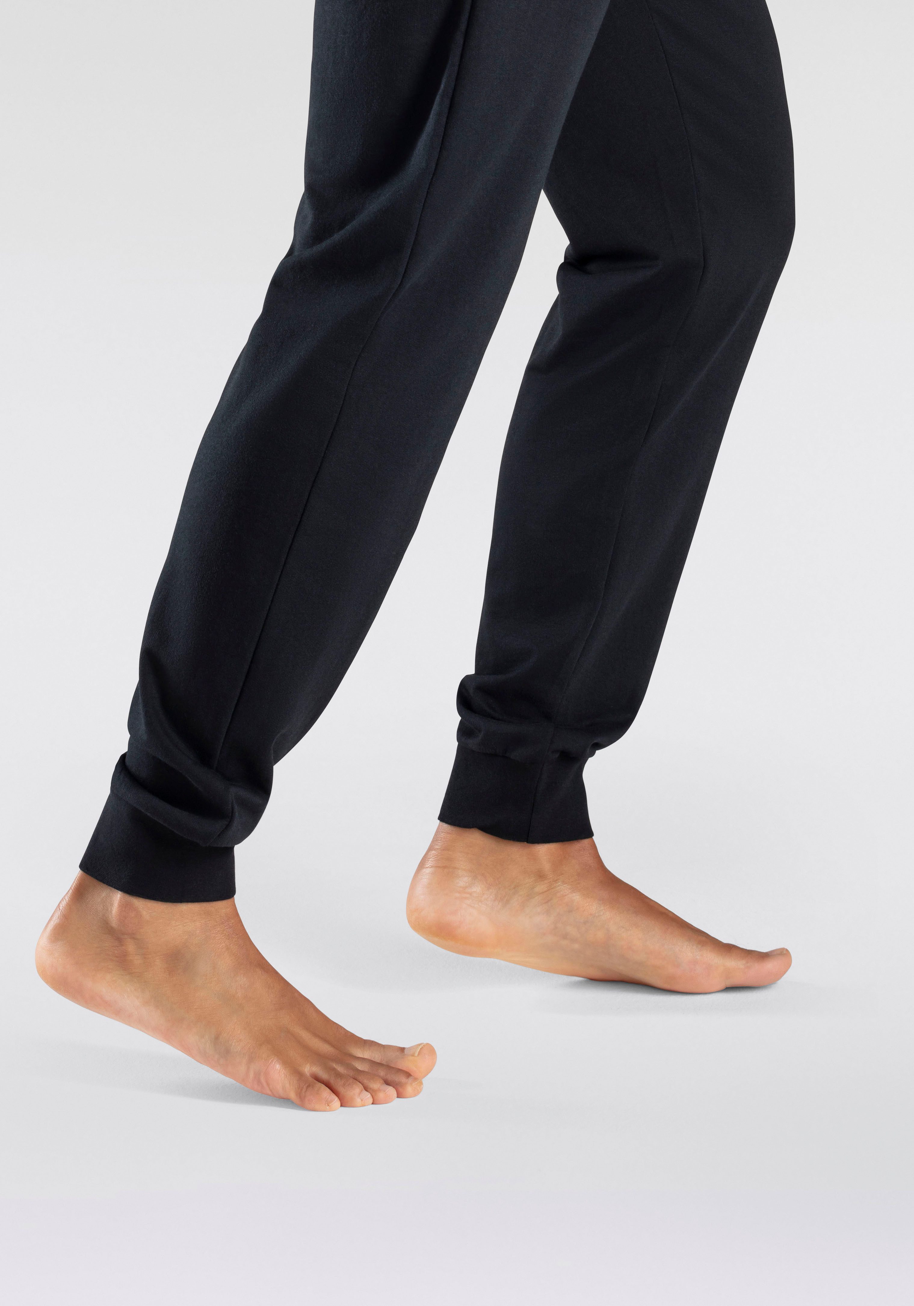 Bench. Loungewear Joggingbroek Joggingbroek met koord, van katoenmix