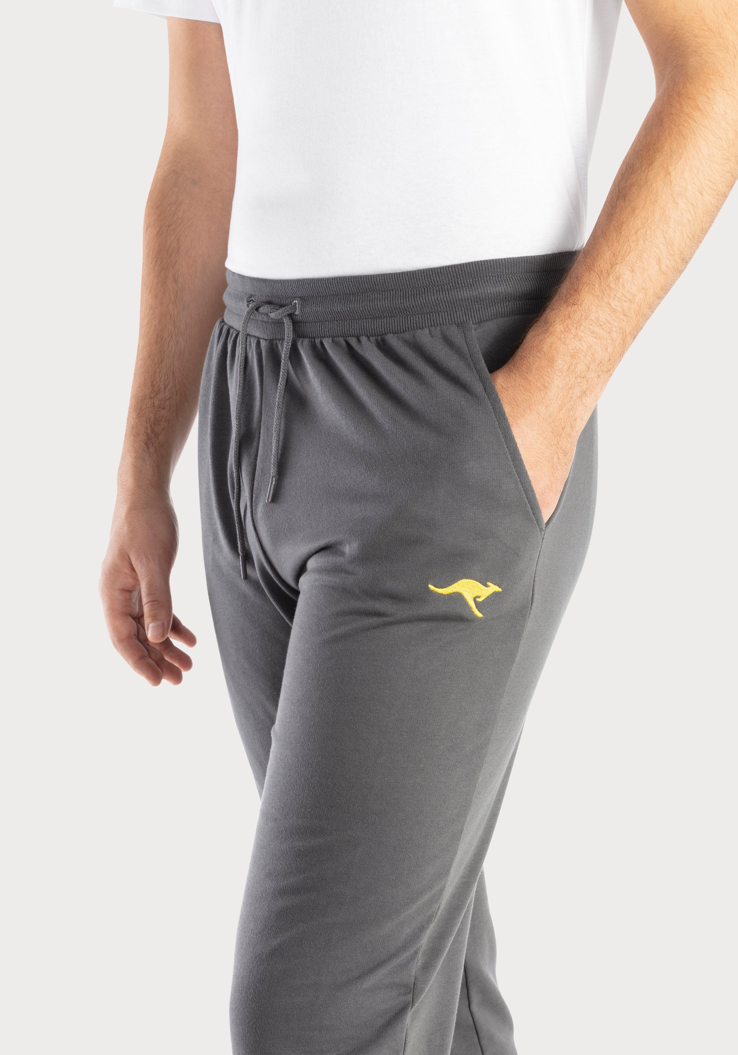 KangaROOS Sweatbroek Joggingbroek met kleine logo-borduursel