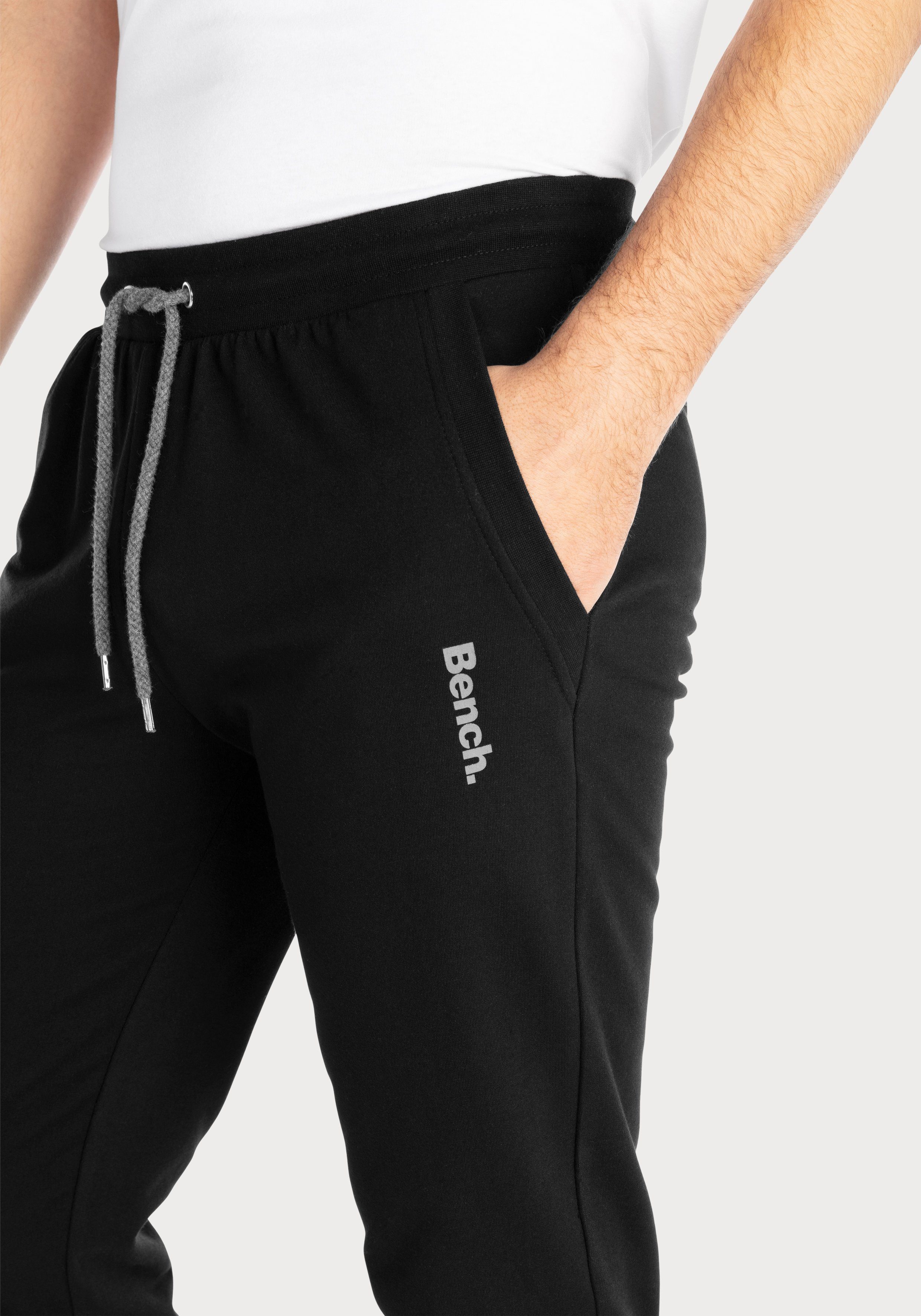 Bench. Loungewear Joggingbroek Joggingbroek met koord, van katoenmix