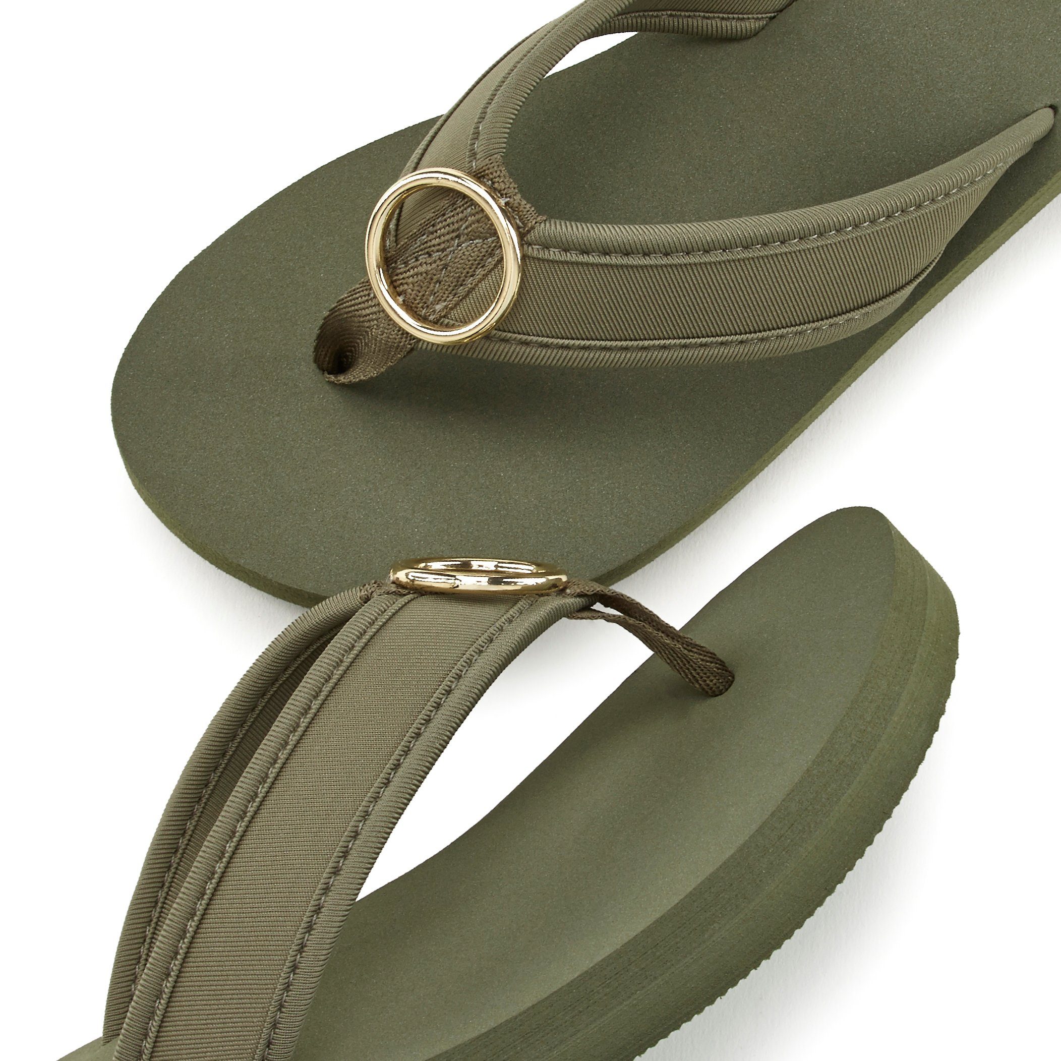 Lascana Badslippers Sandaal, pantoletten, badschoen met ringapplicatie "Italië" VEGAN