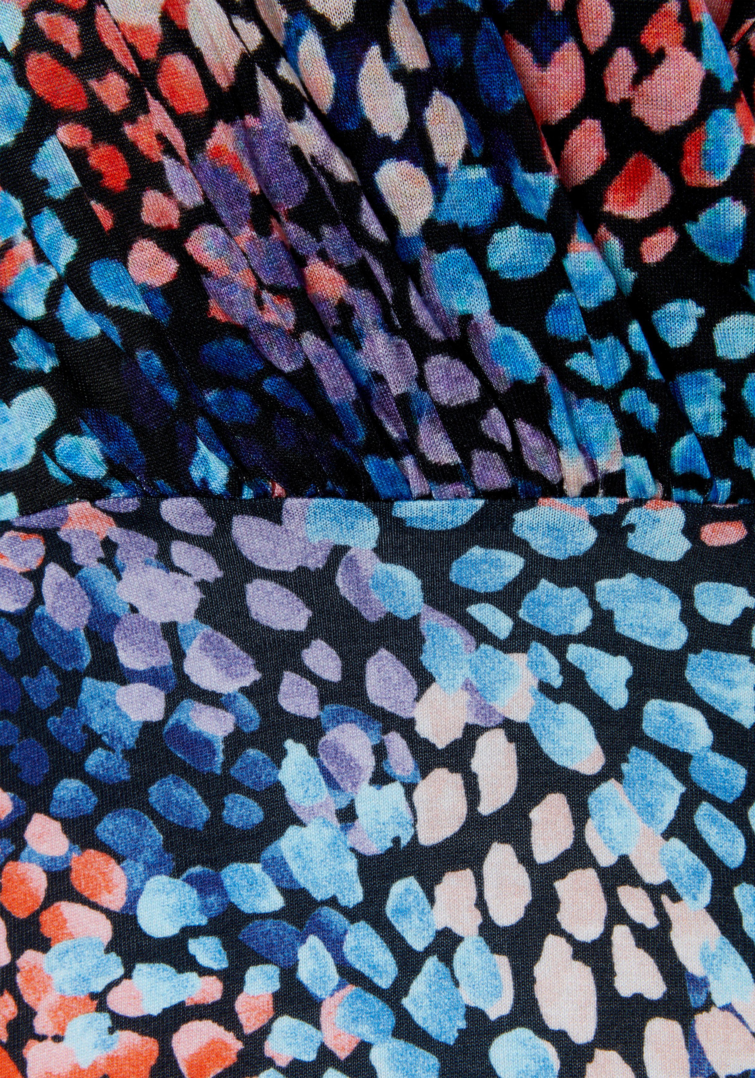 s.Oliver RED LABEL Beachwear Jerseyjurk met all-over print en v-hals, zomerjurk met wikkellook